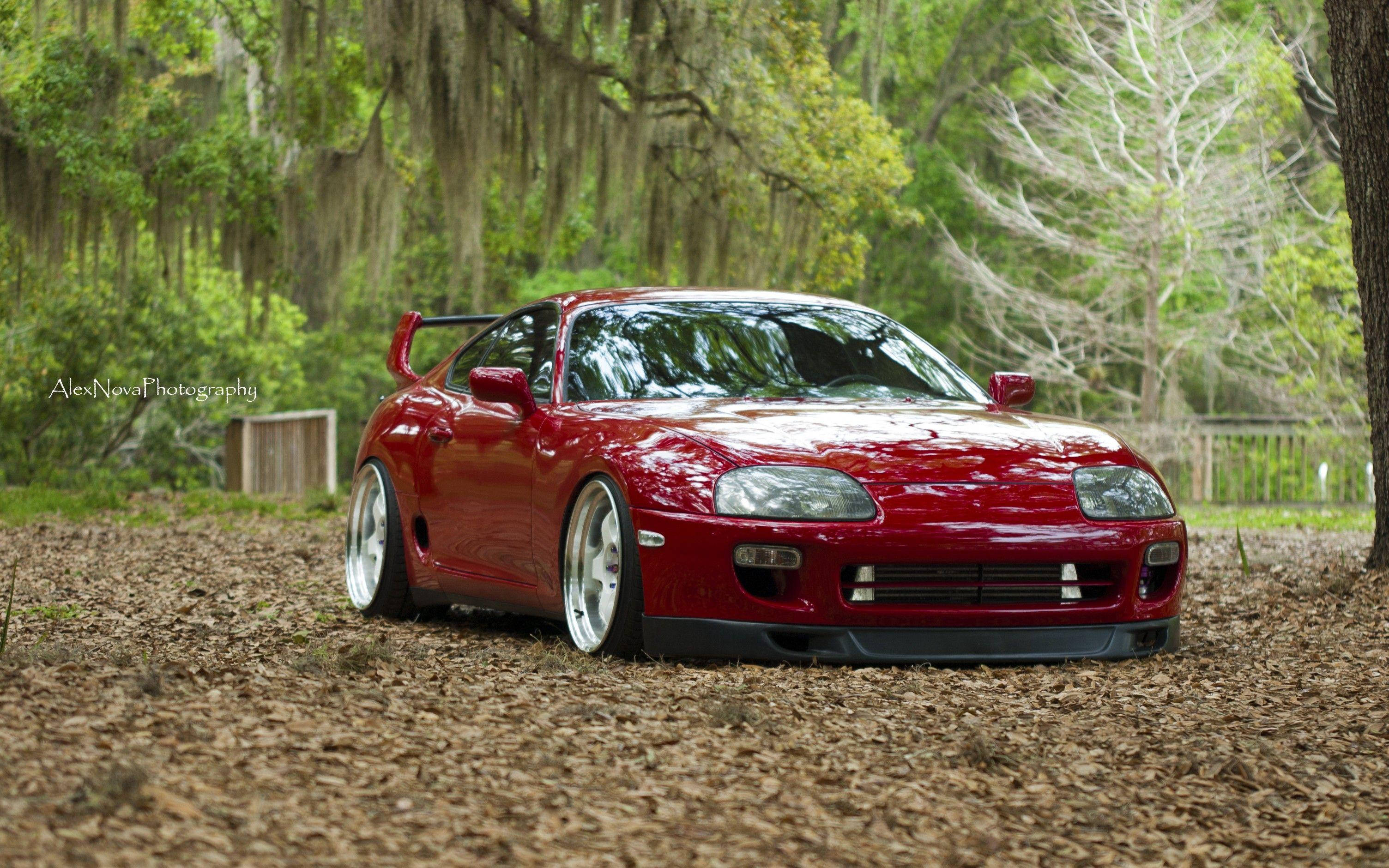 クラシックエレガンス – 1994年型トヨタスープラMk4チューナーカー 壁紙