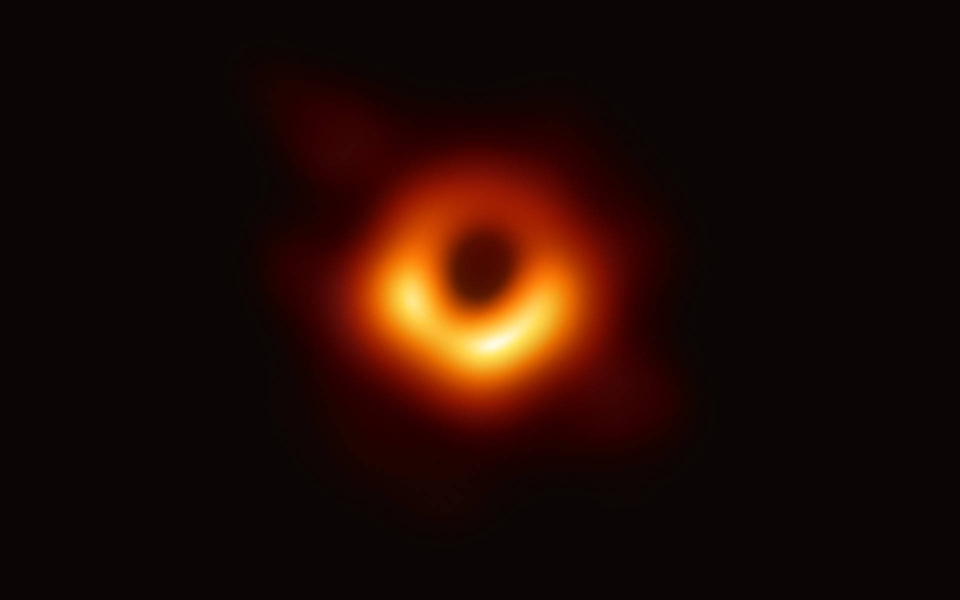4K ブラックホール M87 壁紙