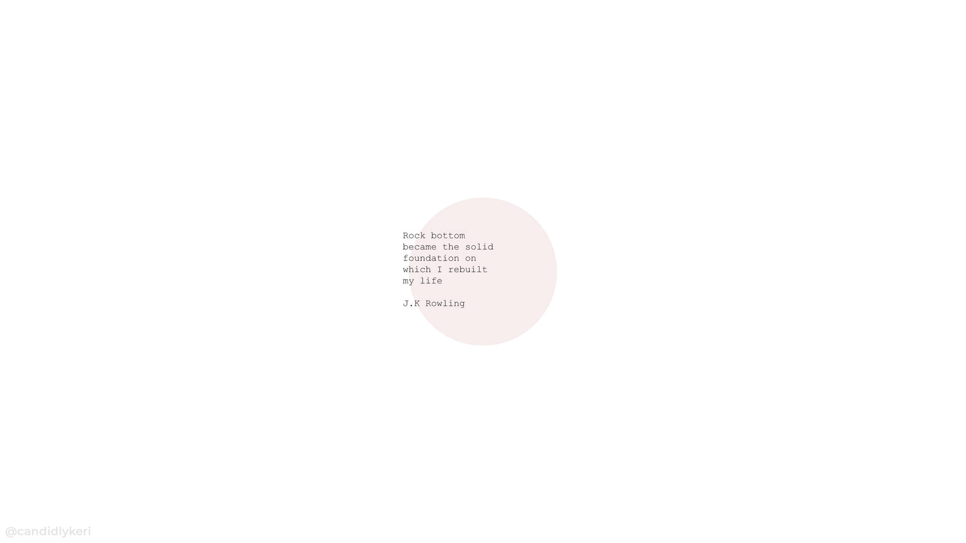 Aesthetic MacBook ミニマル ピンクの円