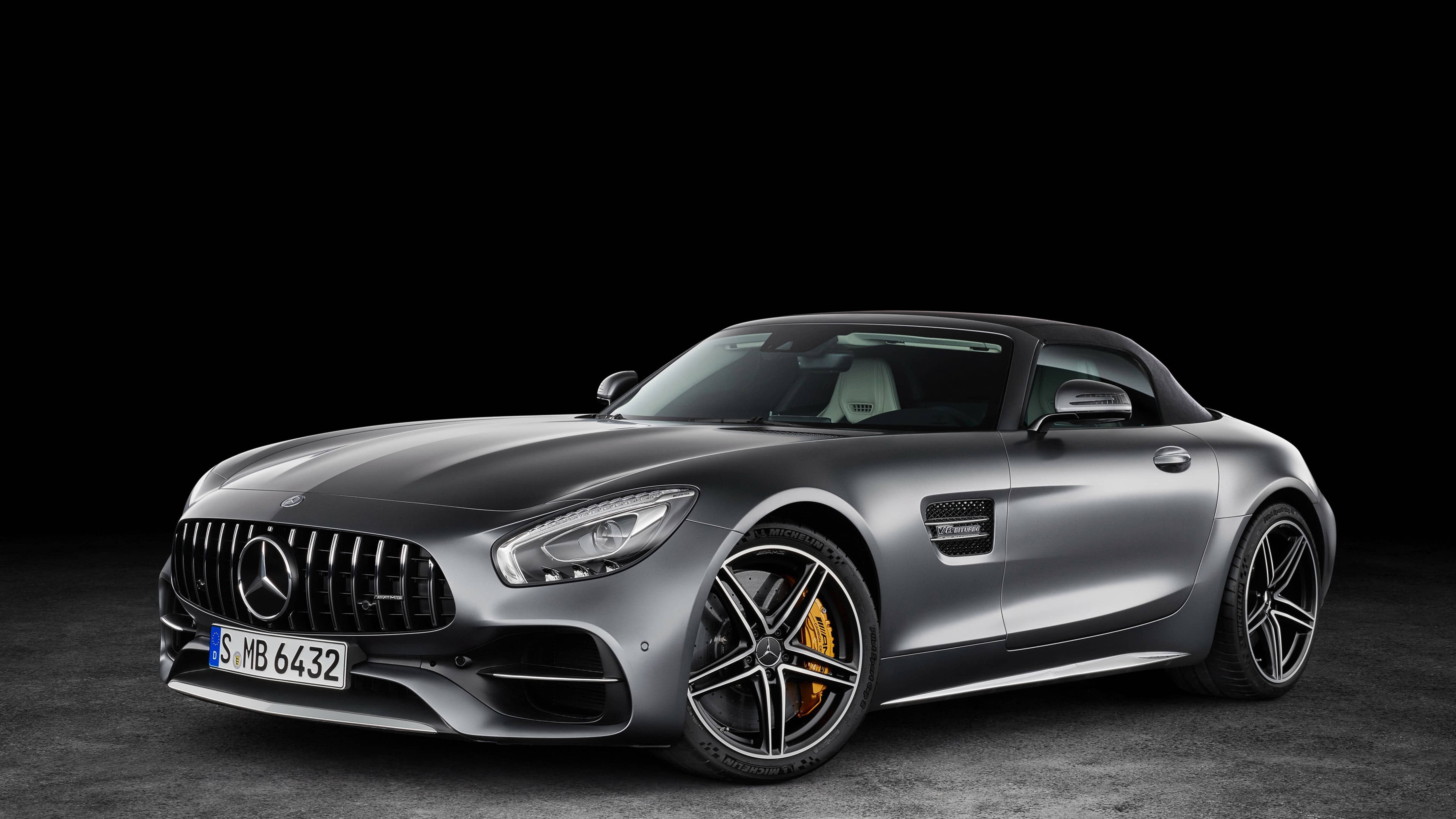 メルセデスAMG 4K シルバー エステティックカー 壁紙