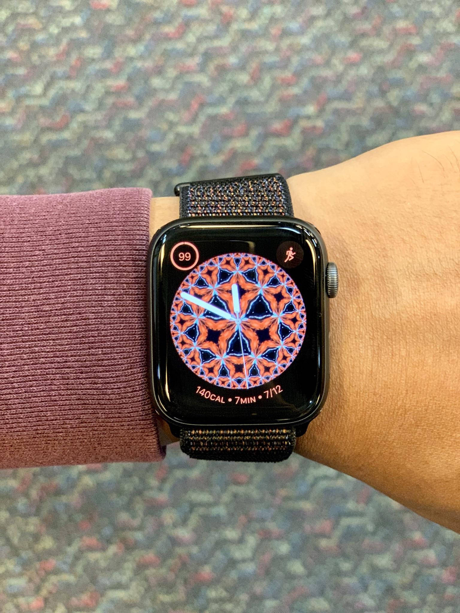 Apple Watch 万華鏡パターンダイヤル 壁紙