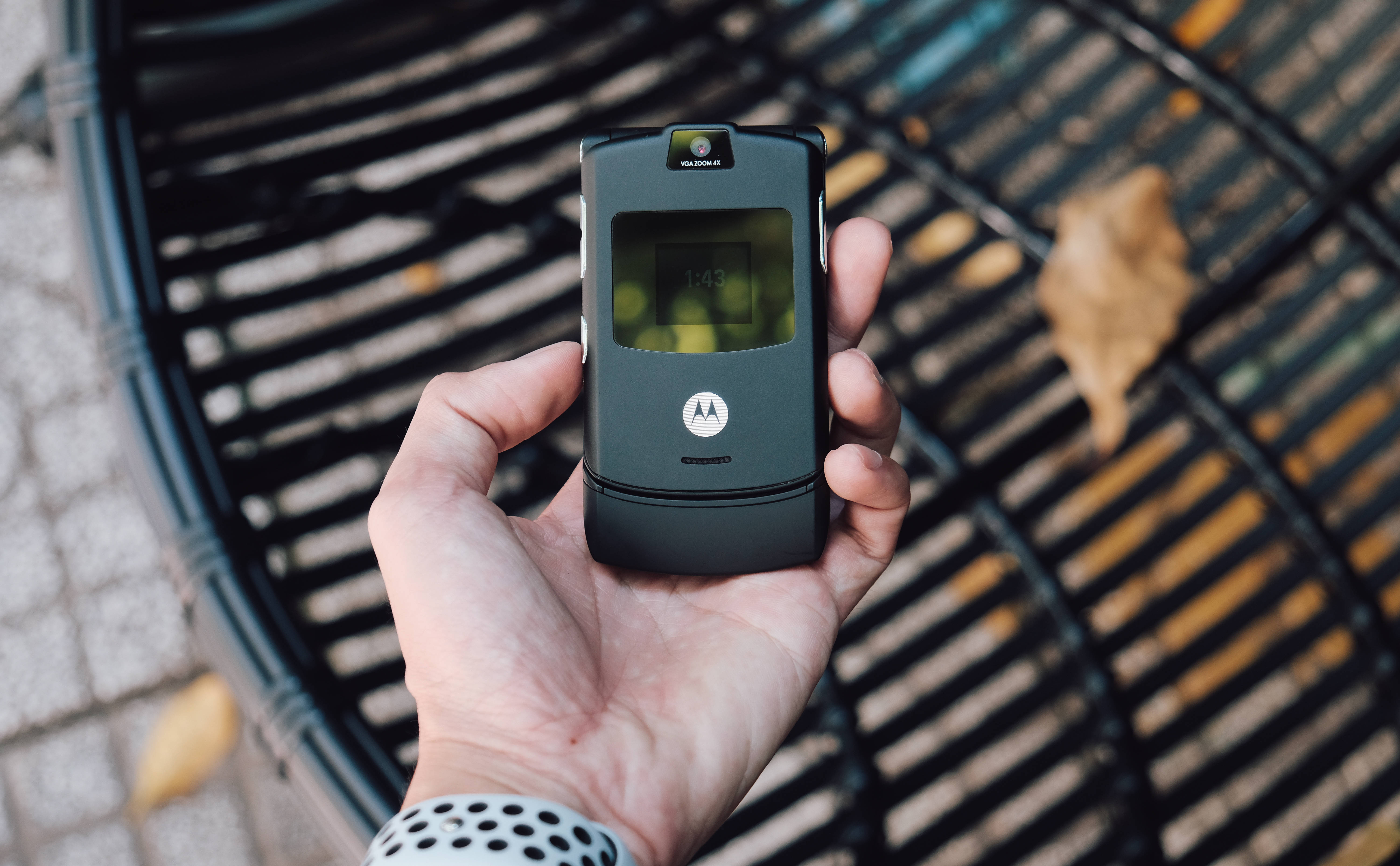 Black Flip Motorola 壁紙
