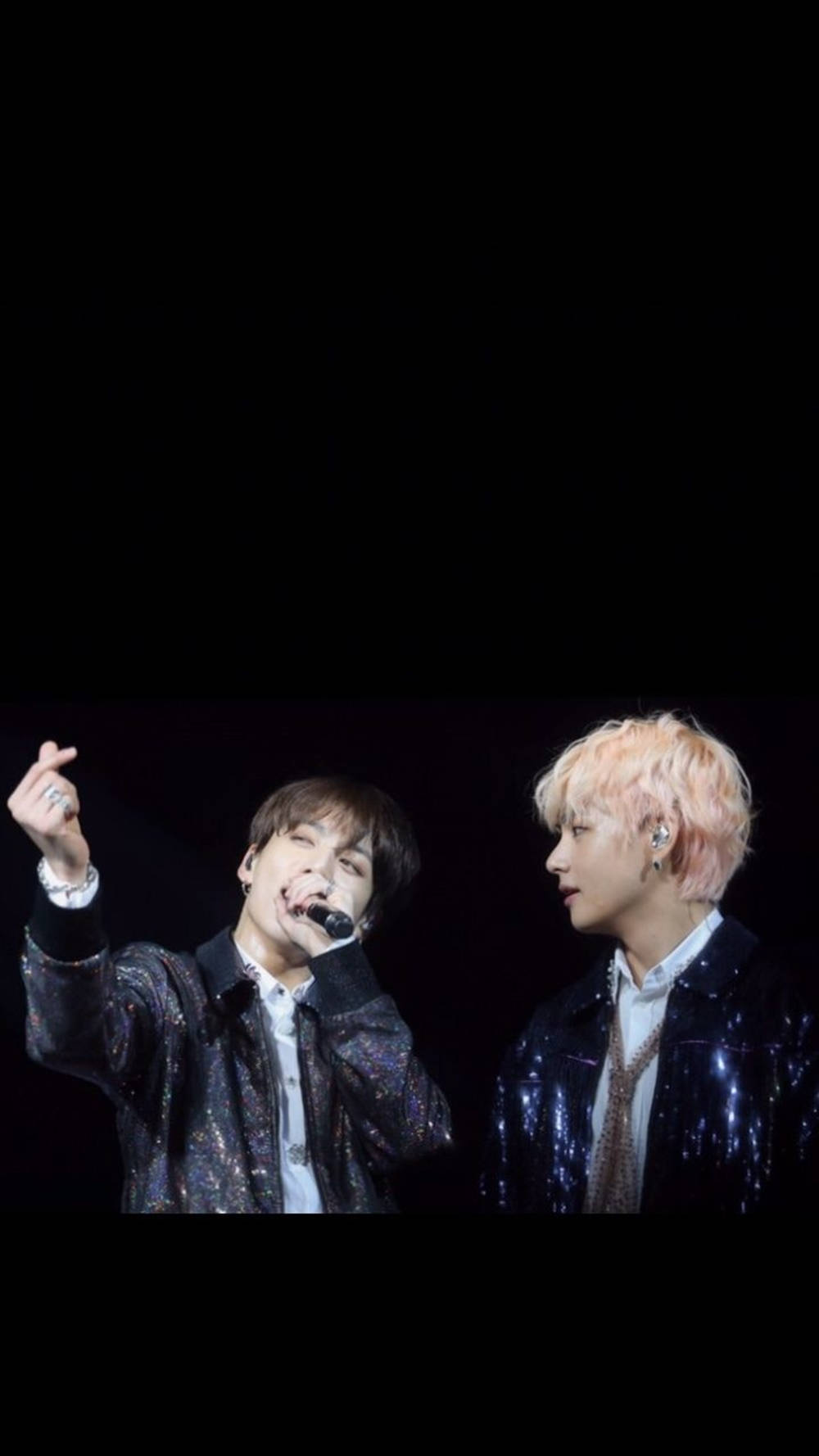 BTS JKとV Love Yourselfツアーパフォーマンス 壁紙