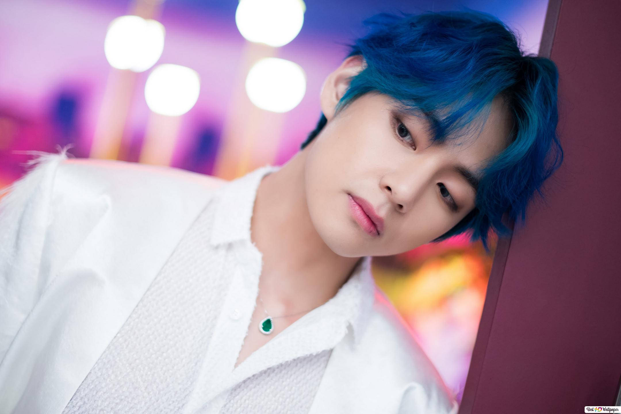 BTS V 壁に寄りかかる 壁紙