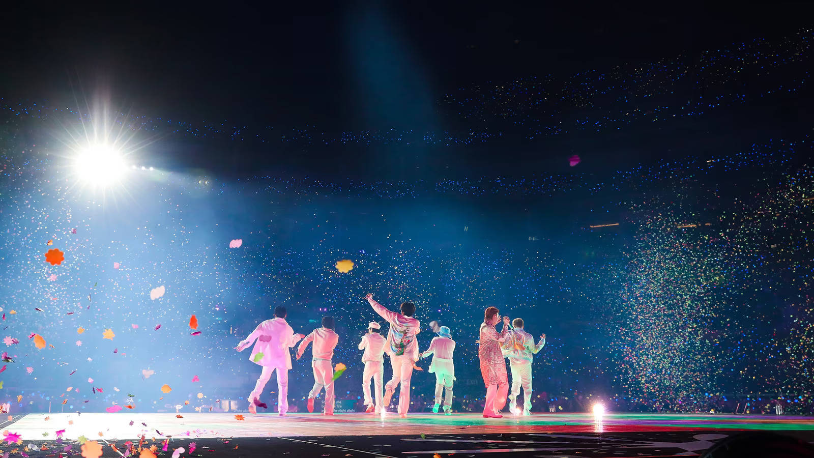 BTSのダイナマイト公演パフォーマンス 壁紙