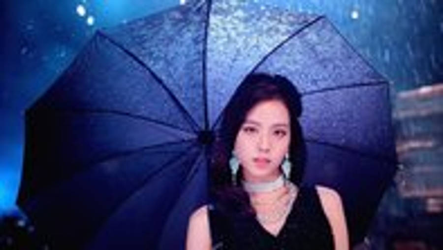 「Ddu-Du Ddu-Du」のMVに登場するブラックピンクのジス 壁紙