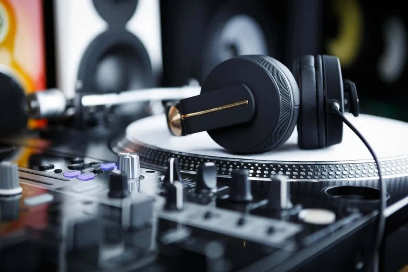 DJセット ターンテーブル ヘッドフォン 音楽 画像 壁紙