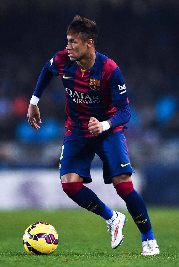 FCバルセロナの試合でプレーするネイマールの画像 壁紙
