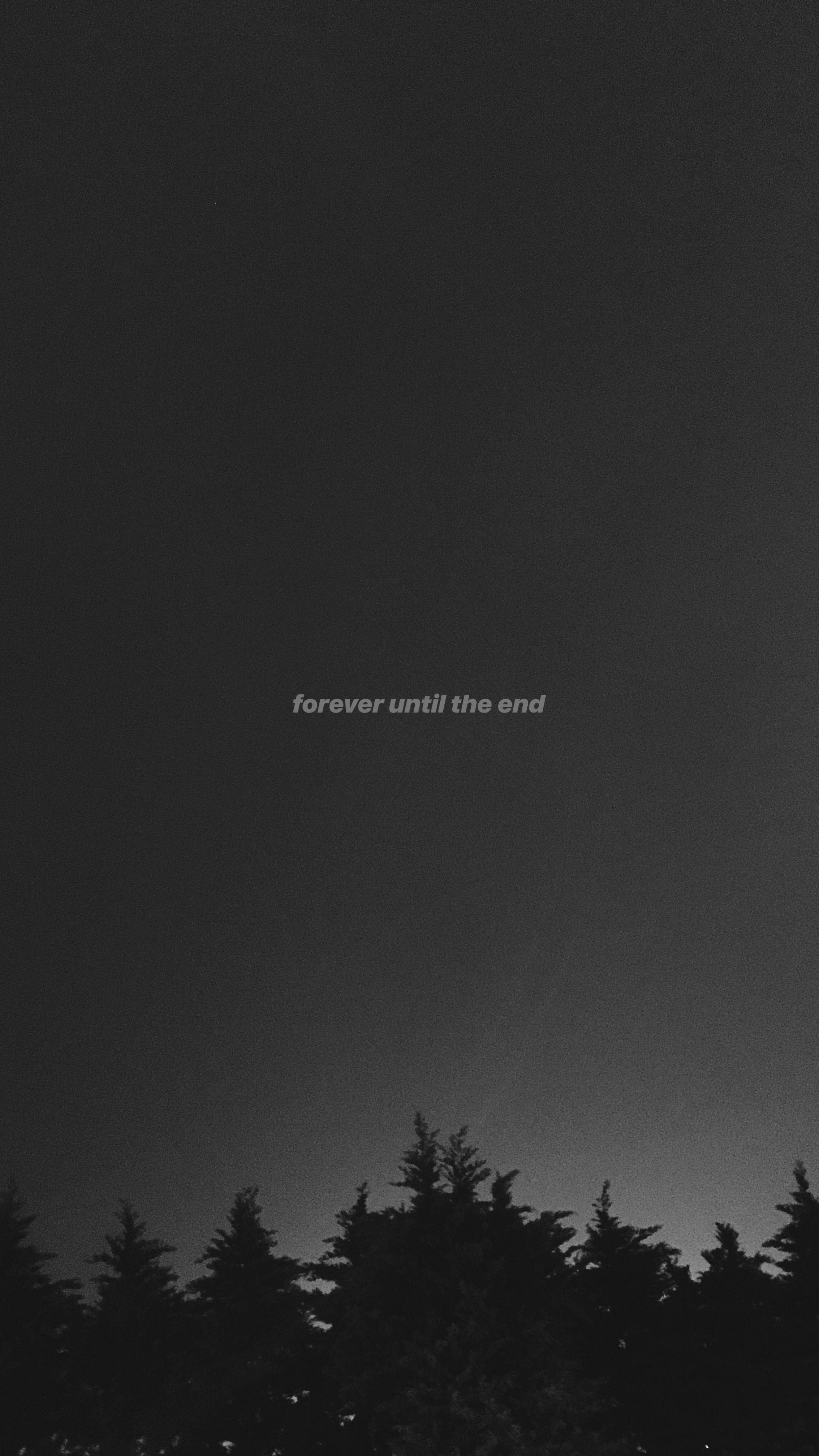 Forever Quote ダークグレー iPhone