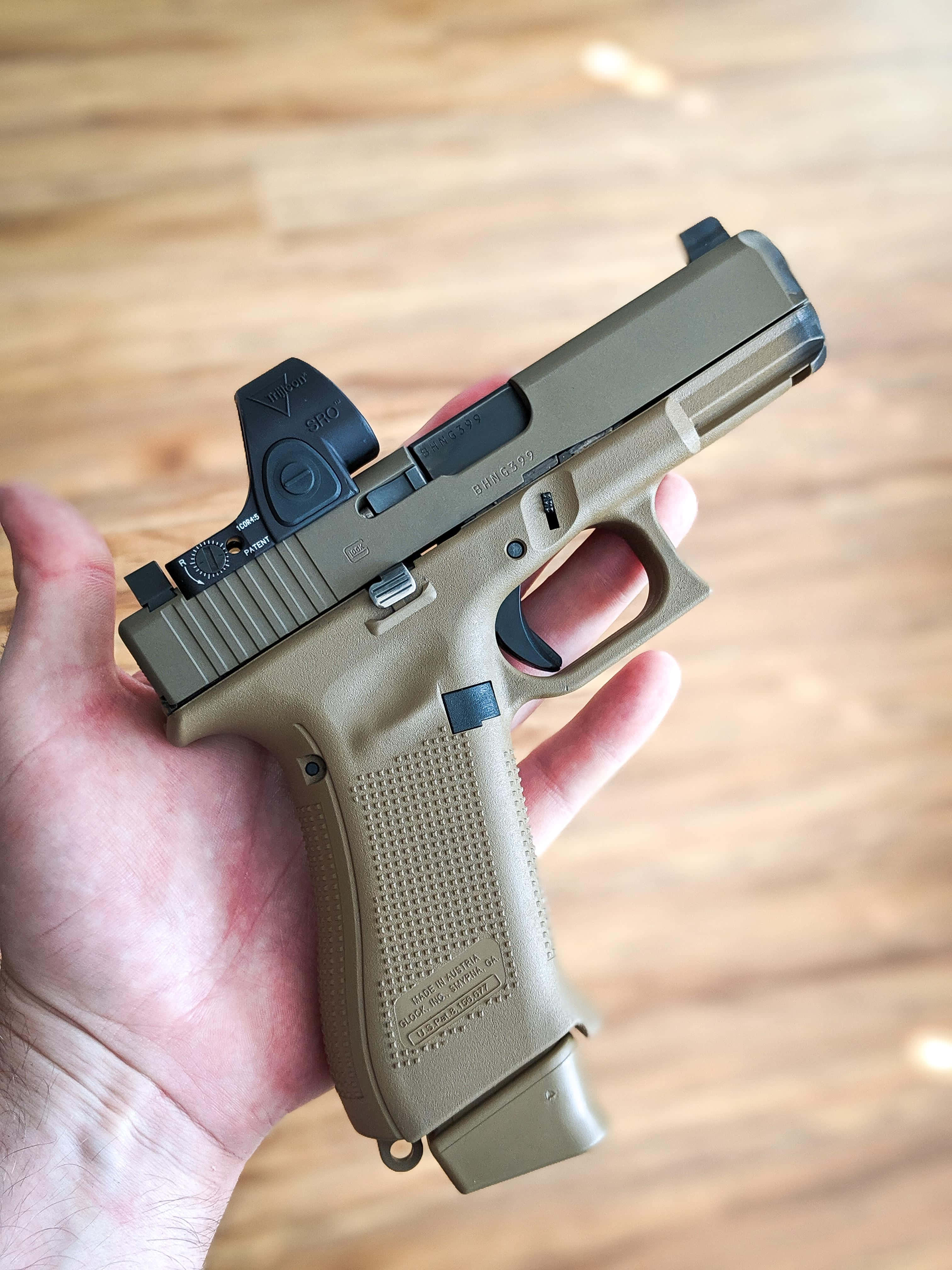 Glock 19 接写 壁紙