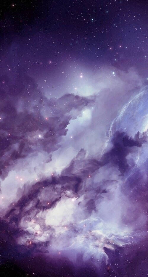 紫銀河と白い雲のiPhone壁紙 壁紙