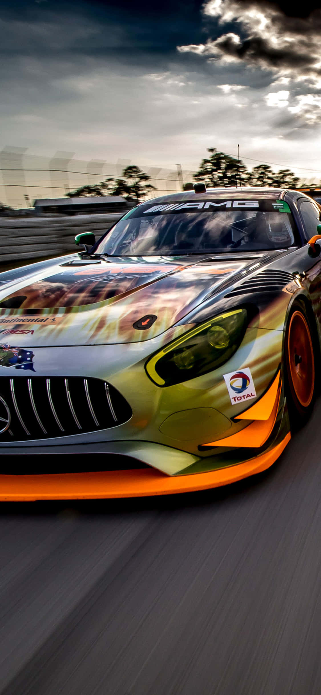 チーター柄のIphone X AMG GT-R背景 壁紙
