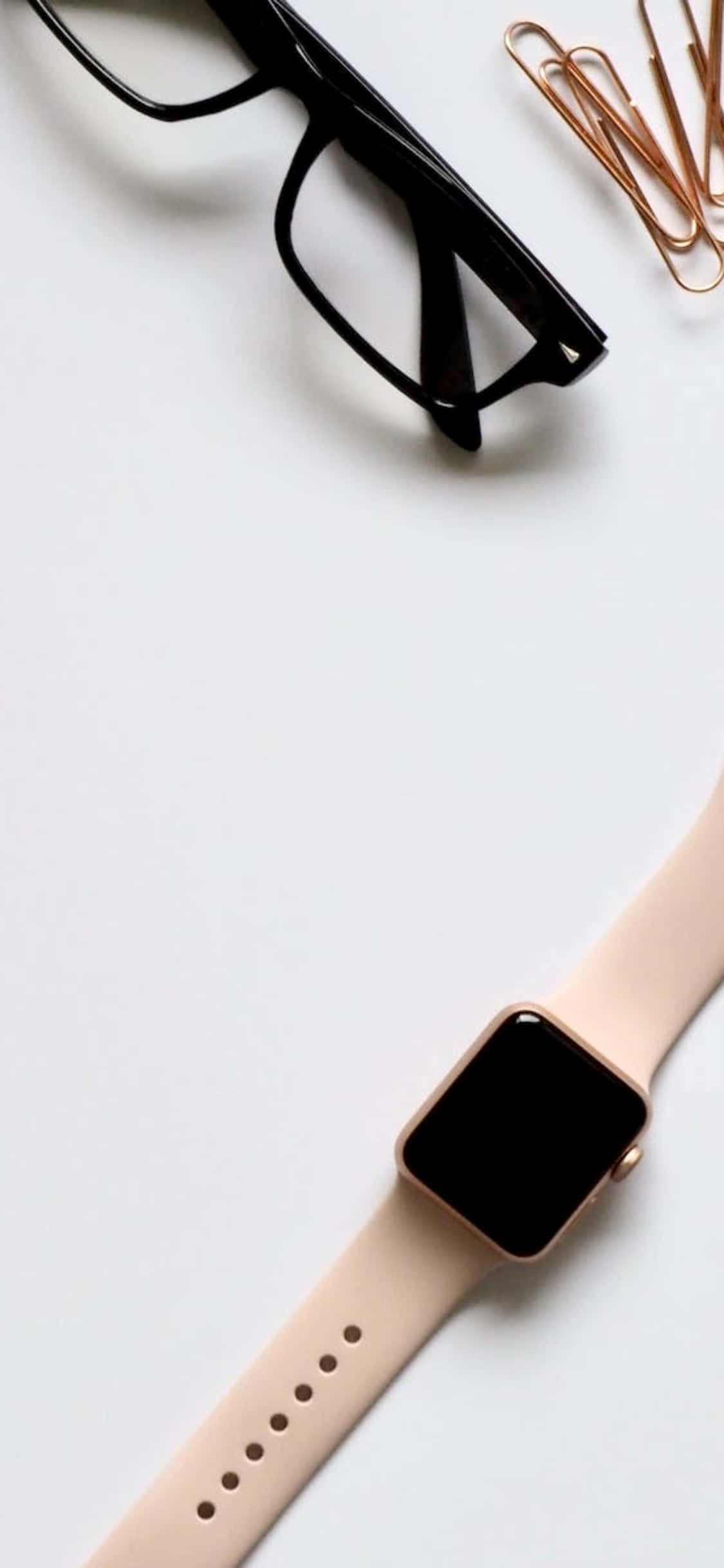 iPhone X デスク背景 眼鏡とiWatch 壁紙