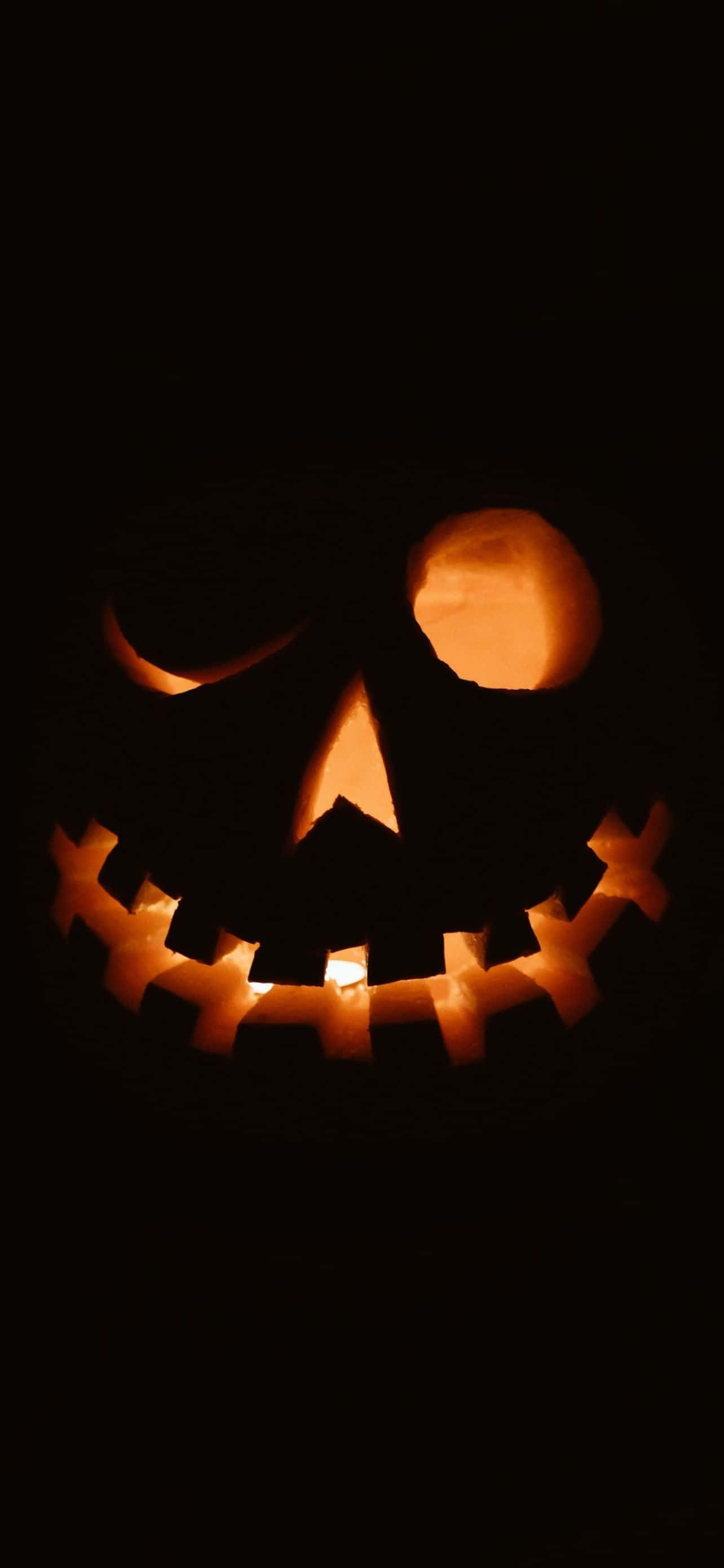 ハロウィンを盛り上げるカスタムiPhone壁紙 壁紙