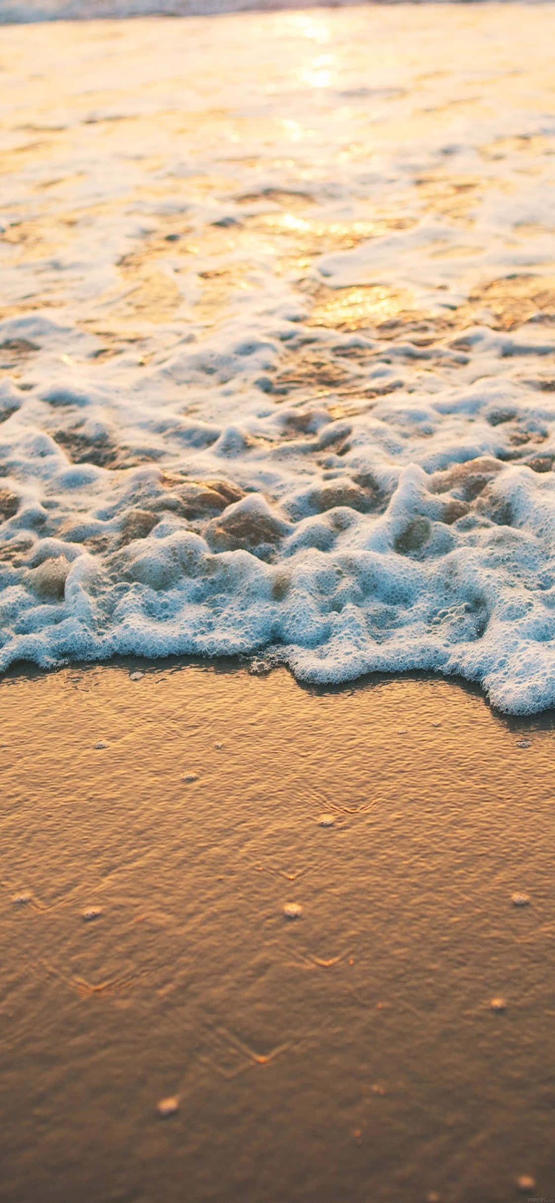 iPhone XS ビーチ 海の泡背景 壁紙