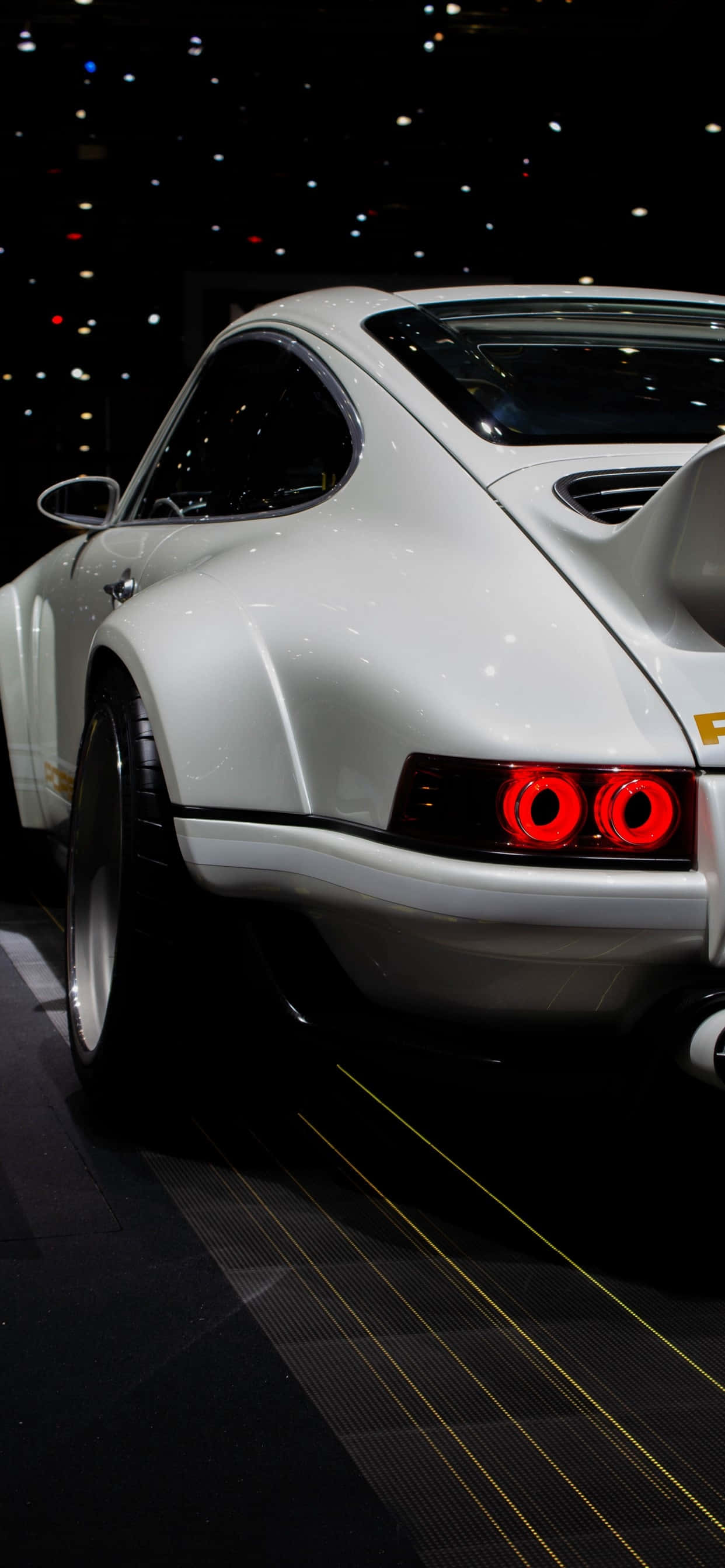 iPhone Xs Maxで味わうProject Cars 2のスピードとスリル 壁紙