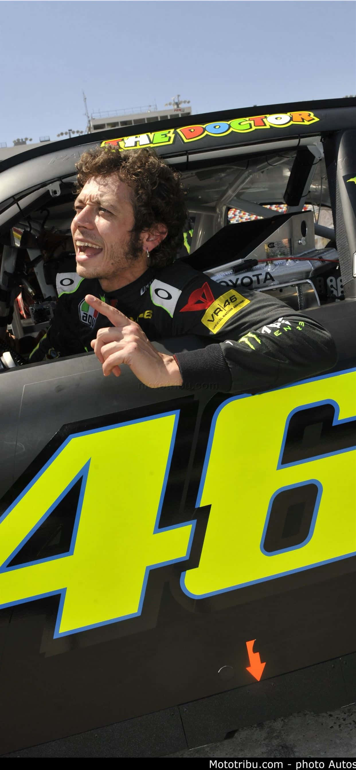 NASCAR iPhone – 最もエキサイティングなレースアクションを指先で 壁紙