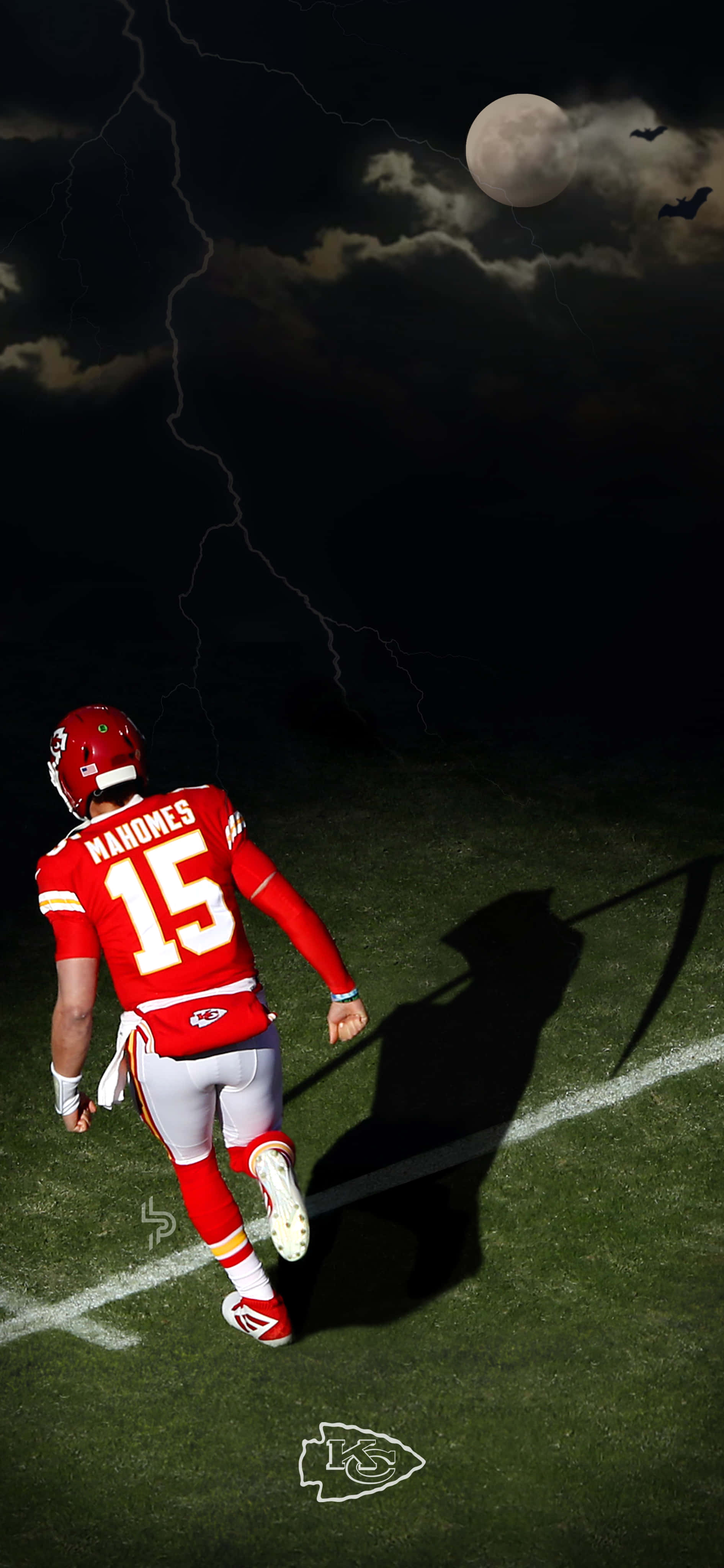 NFLのパット・マホームズ、電話中 壁紙
