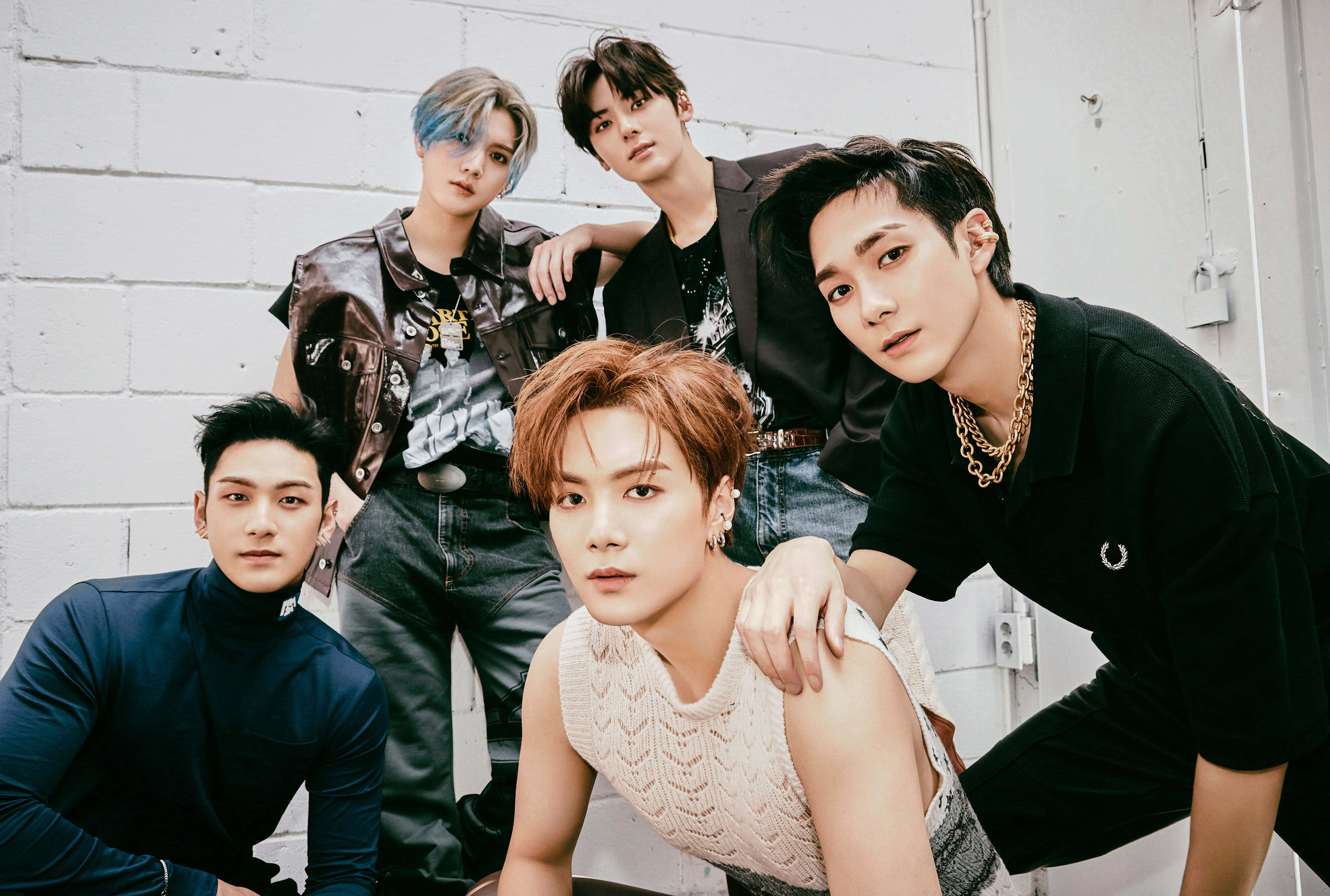 かっこいいNU'EST Kpopボーイズグループ 壁紙