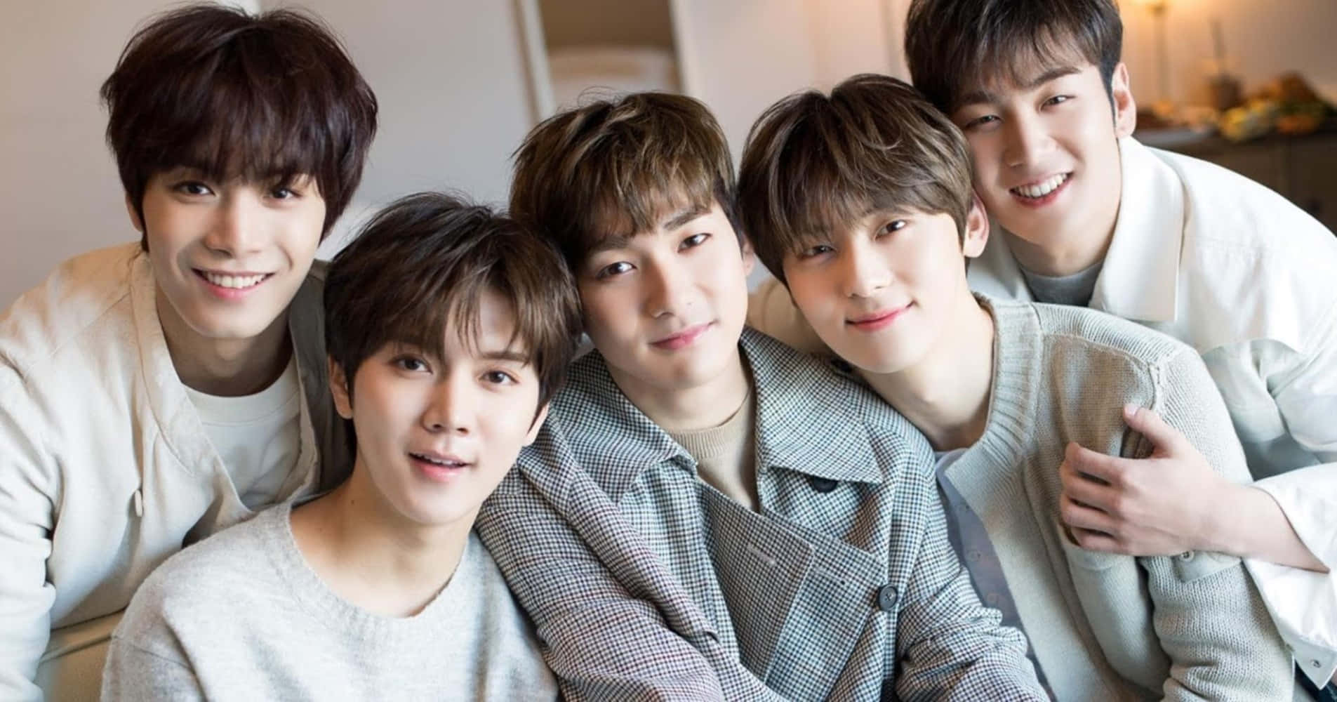 NU'EST 音楽バンドのコンサート 壁紙