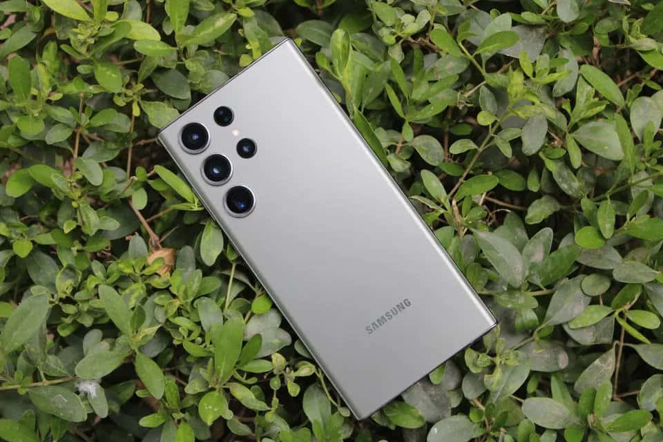 Samsung S23 Ultra グリーンリーフ背景 壁紙