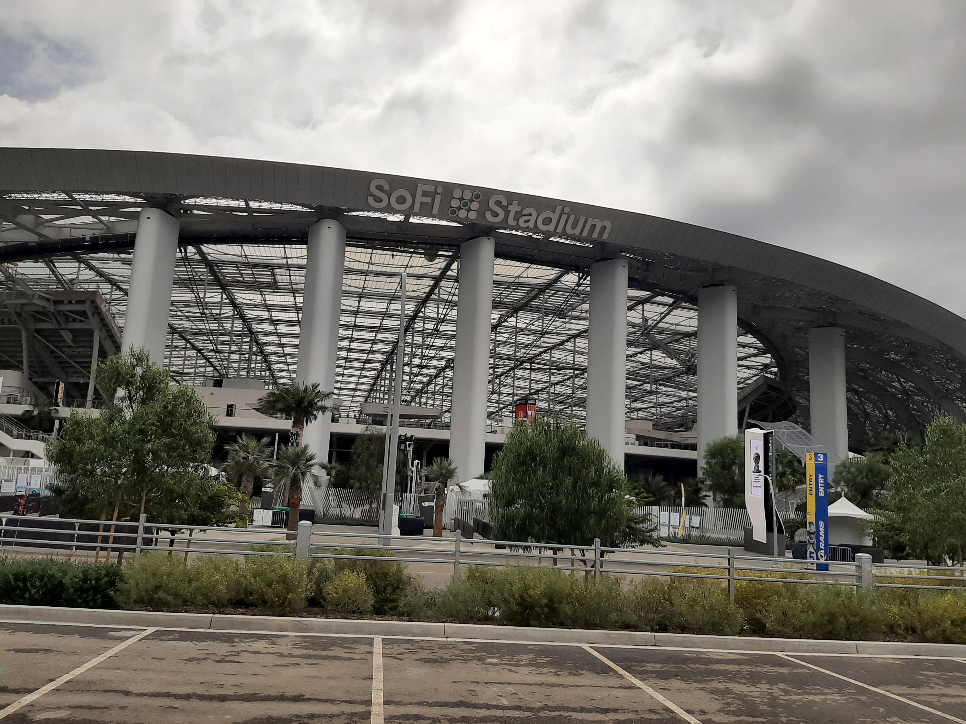 SoFiスタジアム NFLフットボール会場 壁紙