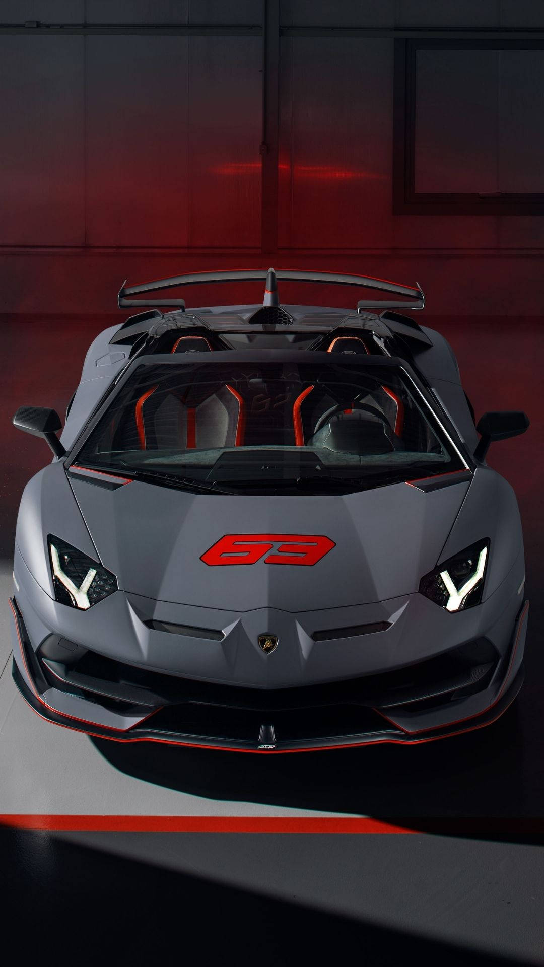 マットグレーのランボルギーニ アヴェンタドール SVJ 壁紙