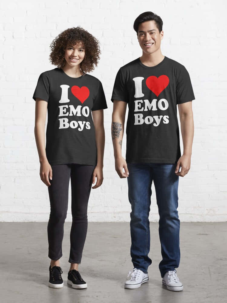 エモ男子Tシャツが大好き 壁紙