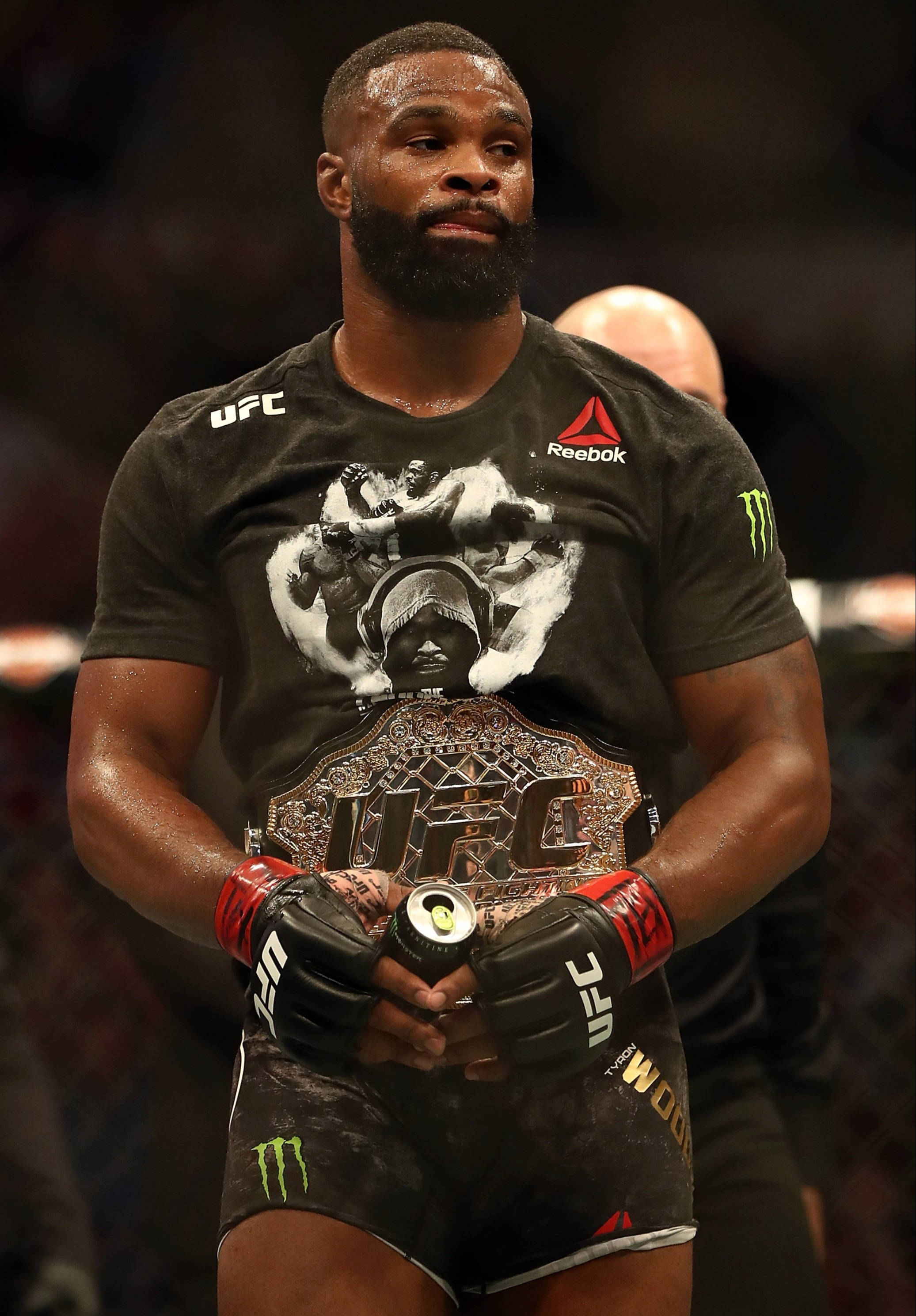 タイロン・ウッドリー UFCベルト 壁紙