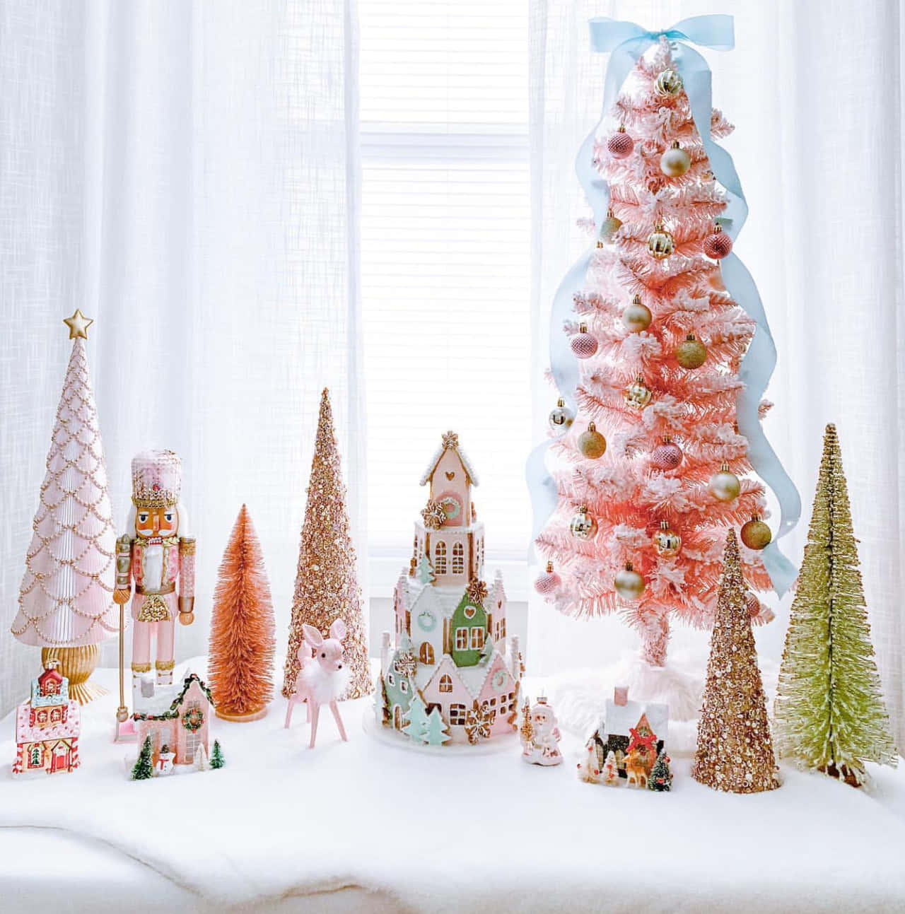 かわいいパステル調のクリスマスツリーコレクション 壁紙