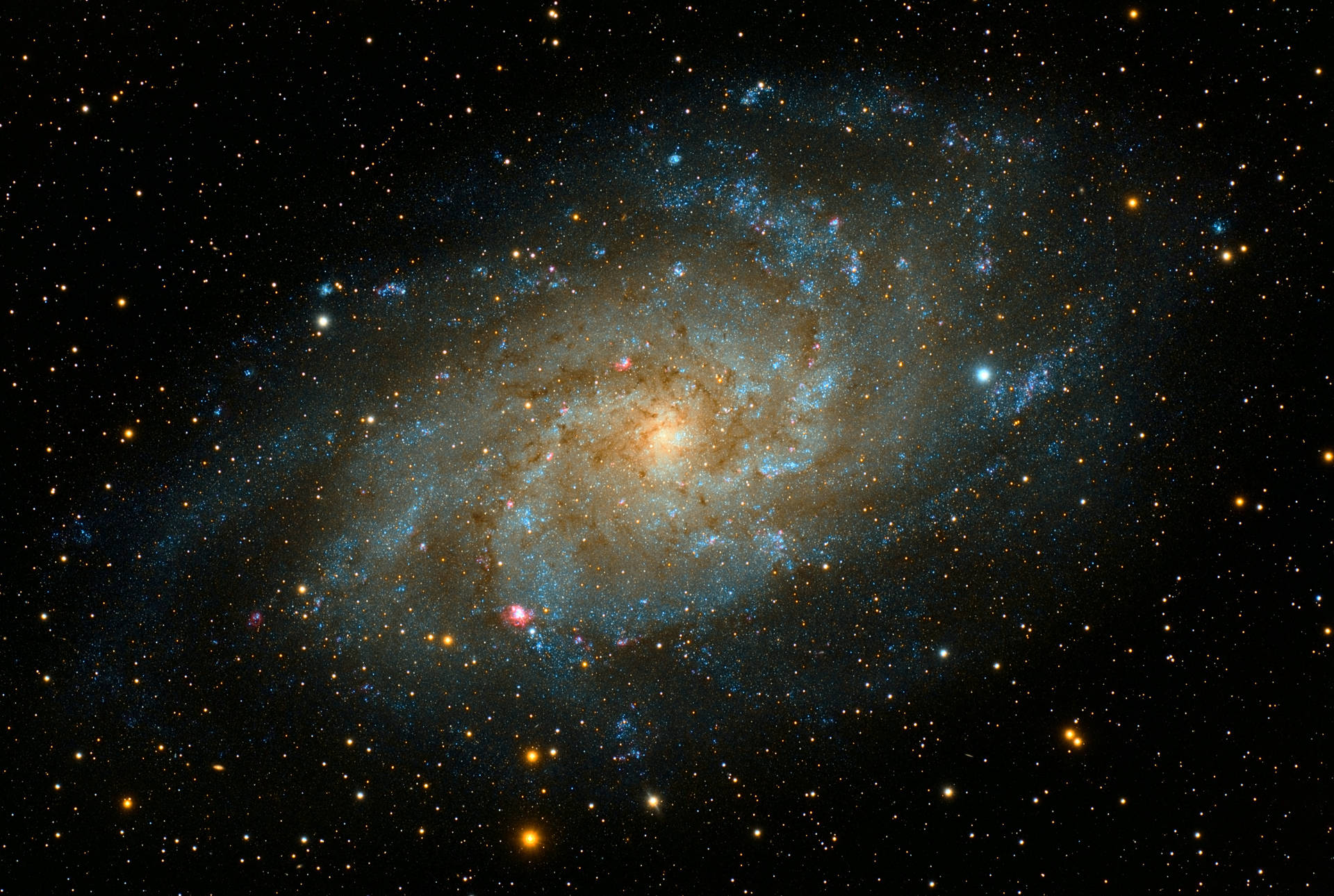 宇宙空間の4Kアンドロメダ銀河 HD壁紙