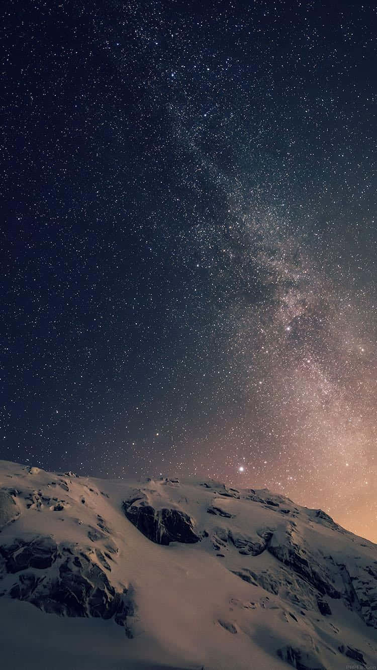 オリジナル iPhone 5s 星空の山 壁紙
