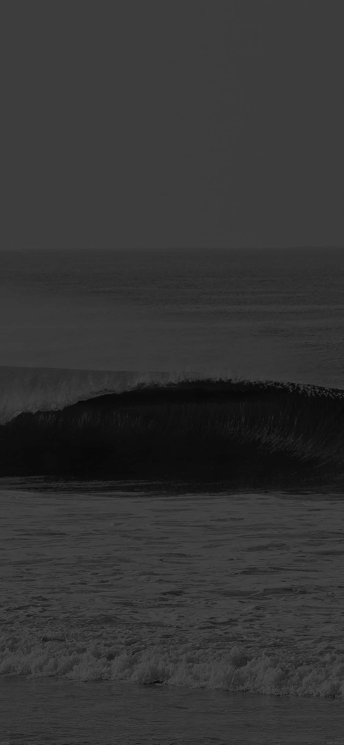 カリフォルニアの海岸線で夕日を眺めてリラックス 壁紙