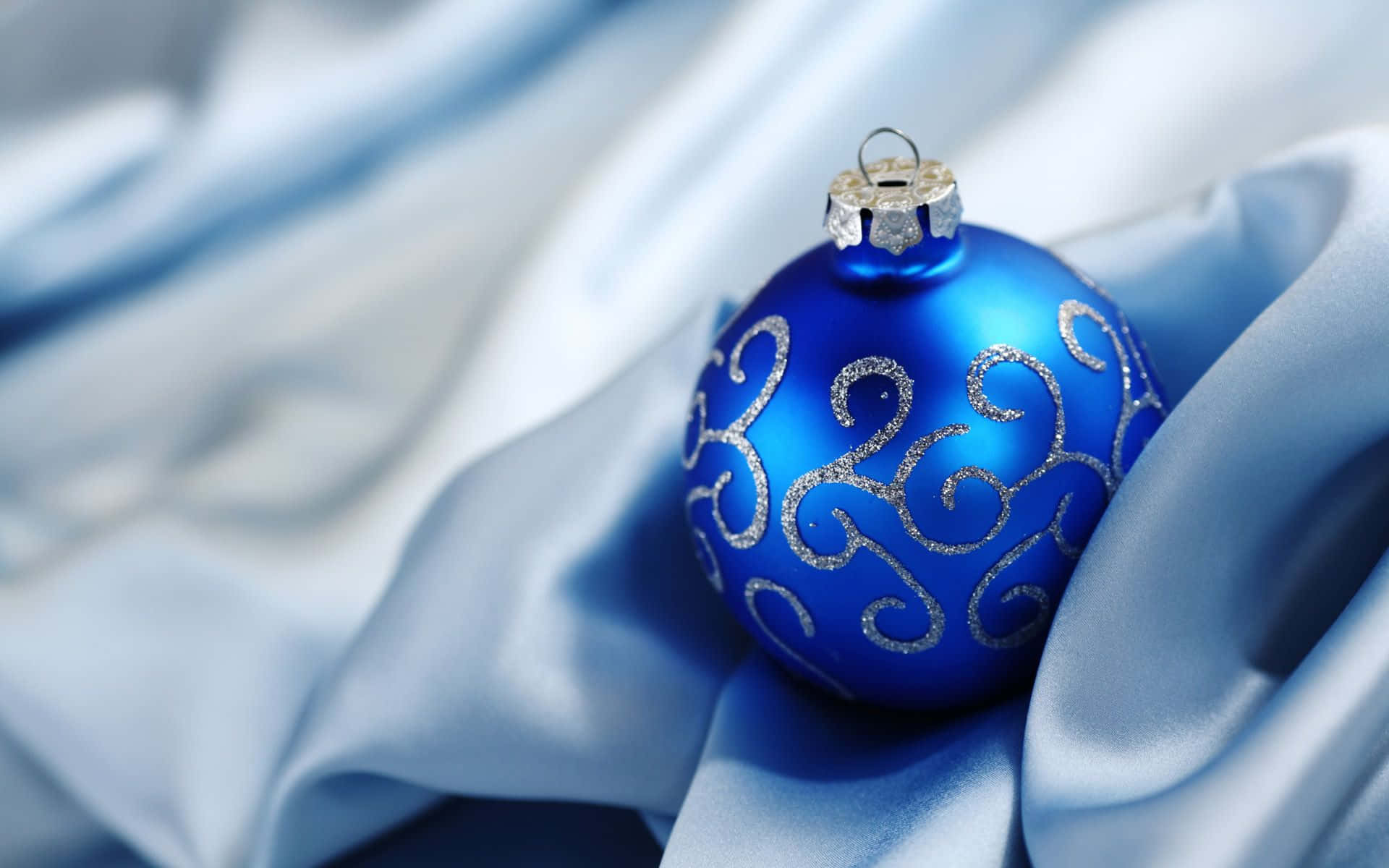 クリスマスのフェミニンなオーナメント画像 壁紙