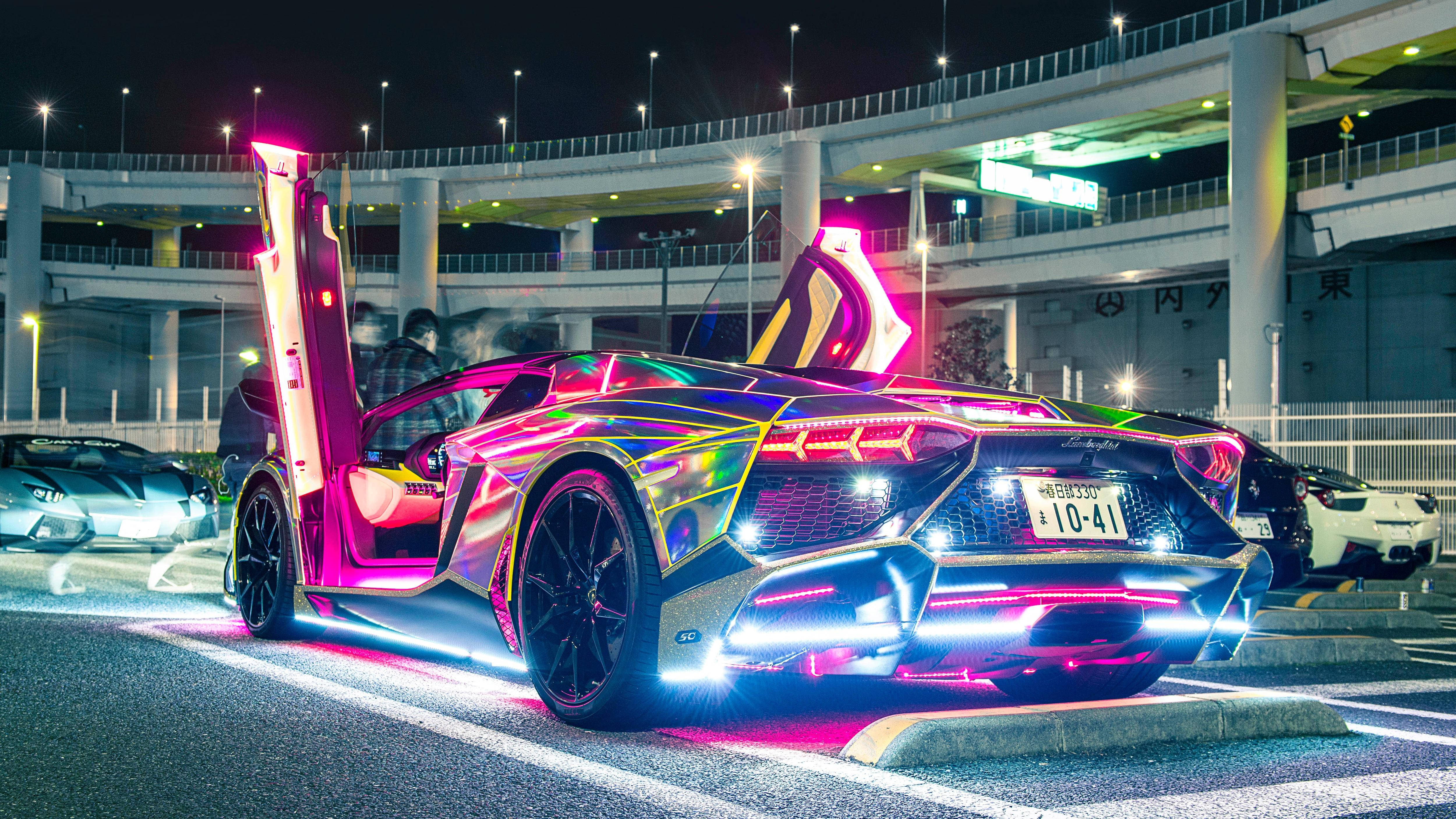 クールな車：ランボルギーニのネオンライト 壁紙