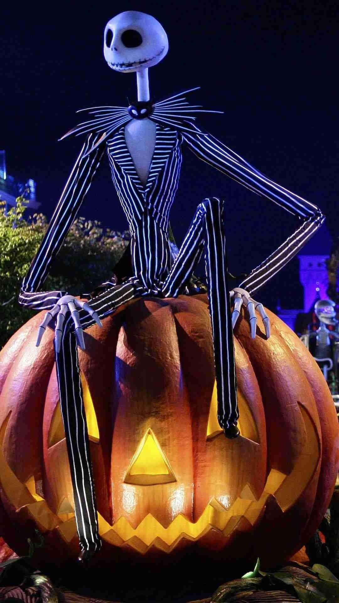 ジャック・スケリントンがハロウィンタウンを祝う 壁紙