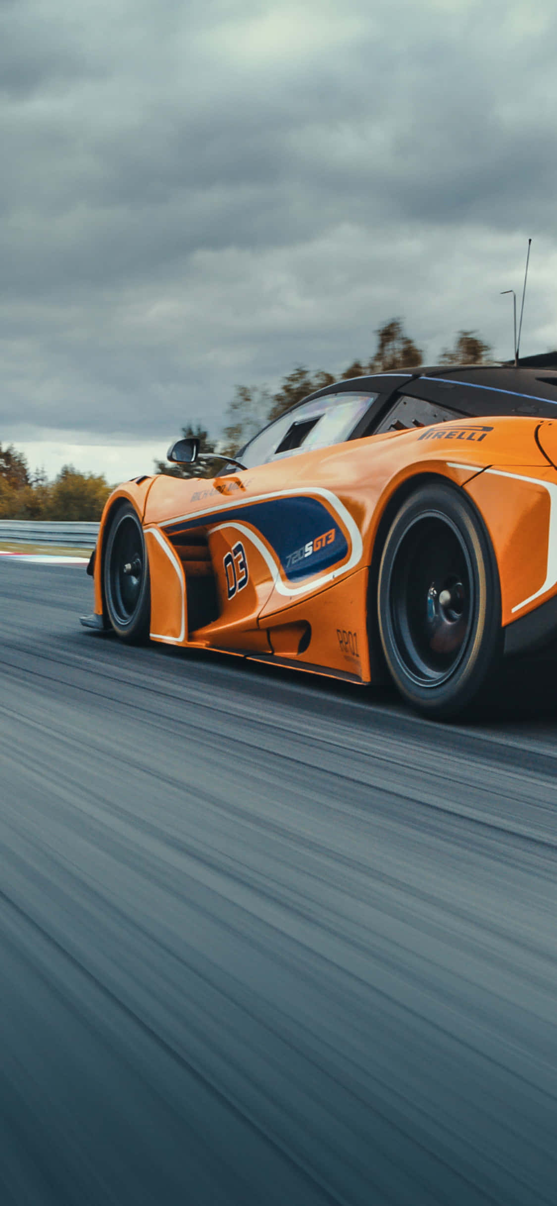 スピードとスタイルの融合 - iPhone Xs & McLaren 720s 壁紙
