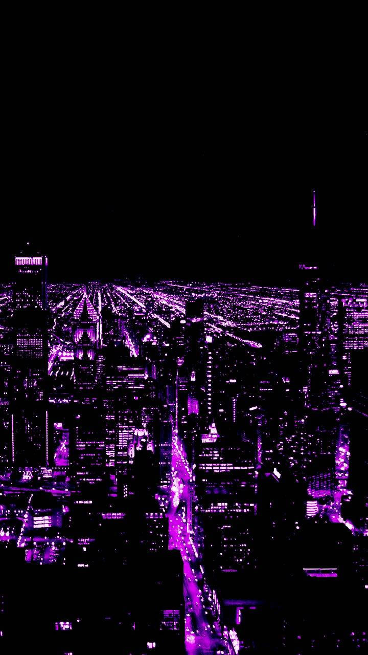 ダークパープルの都会の夜景 壁紙
