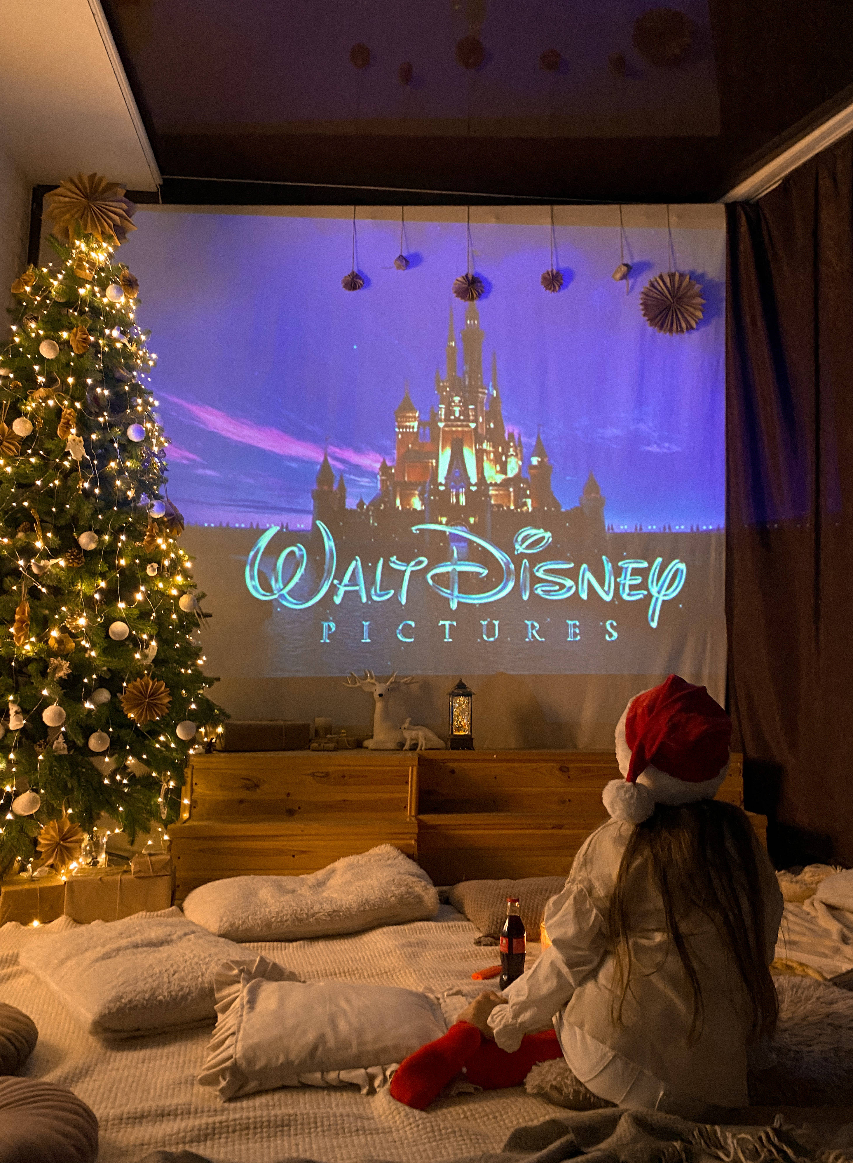 ディズニー・クリスマス・ムービーナイト 壁紙