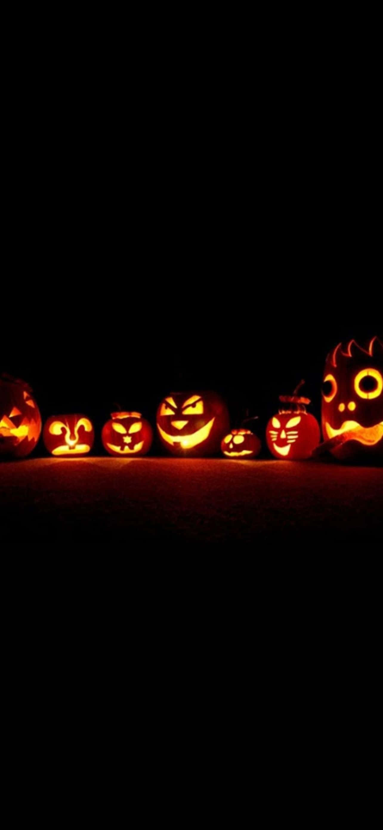 ハロウィンの気分を盛り上げるiPhone用壁紙 壁紙