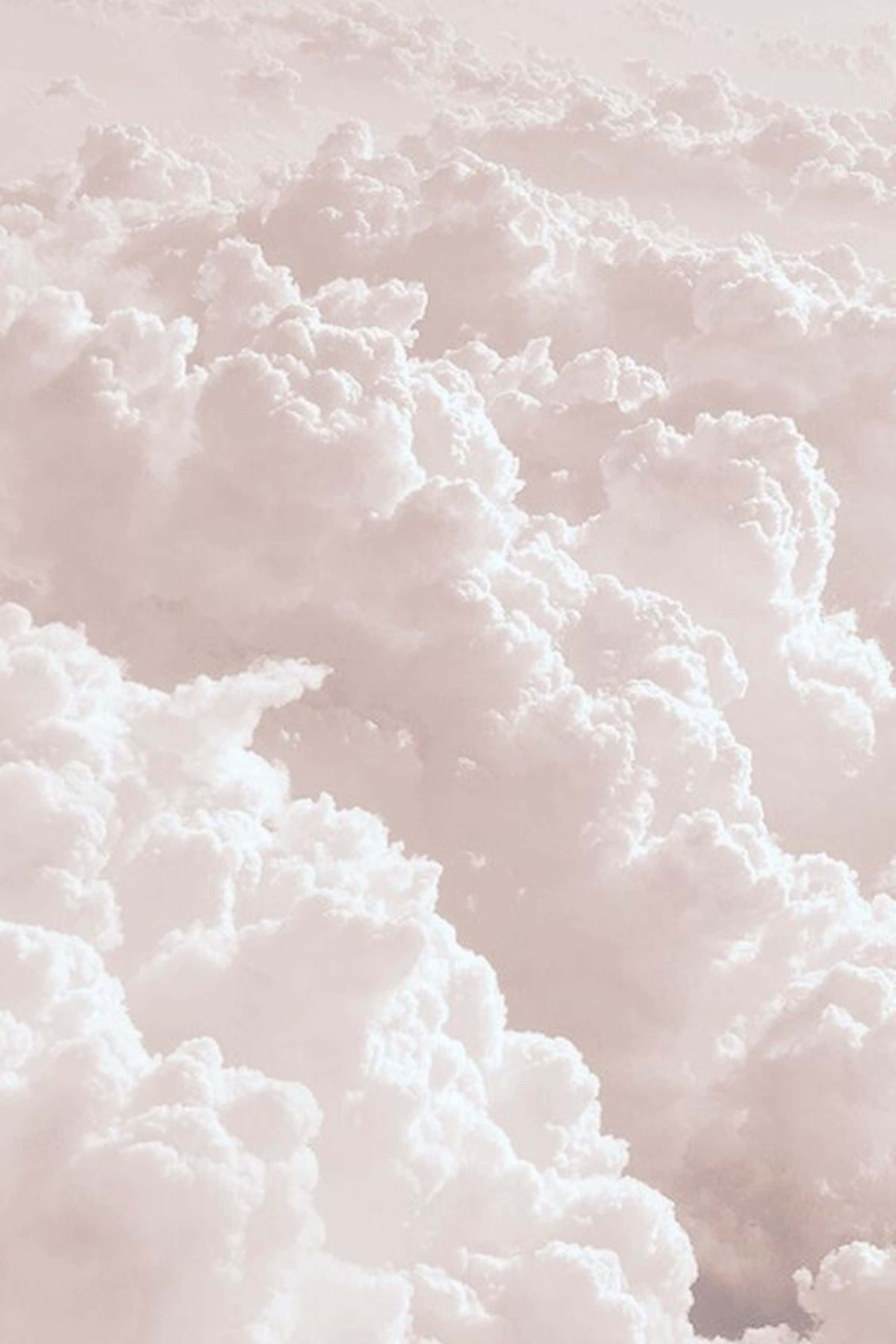 ピンクの雲と空 壁紙