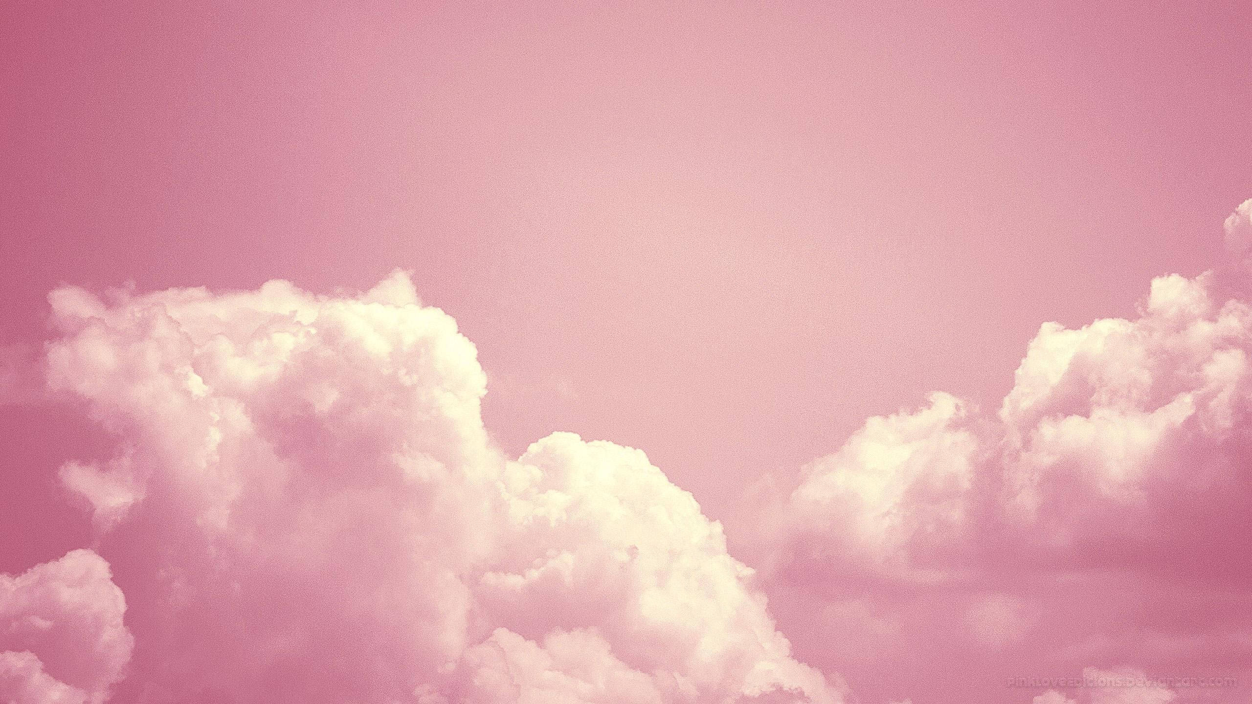 ピンクの雲の美的壁紙 壁紙
