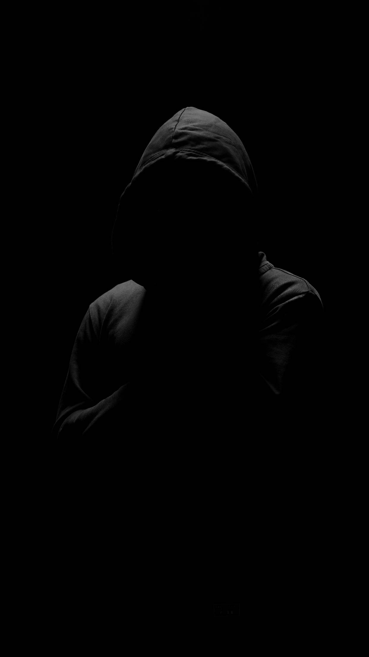 フードを被った人物 ブラック iPhone 6 Plus 壁紙