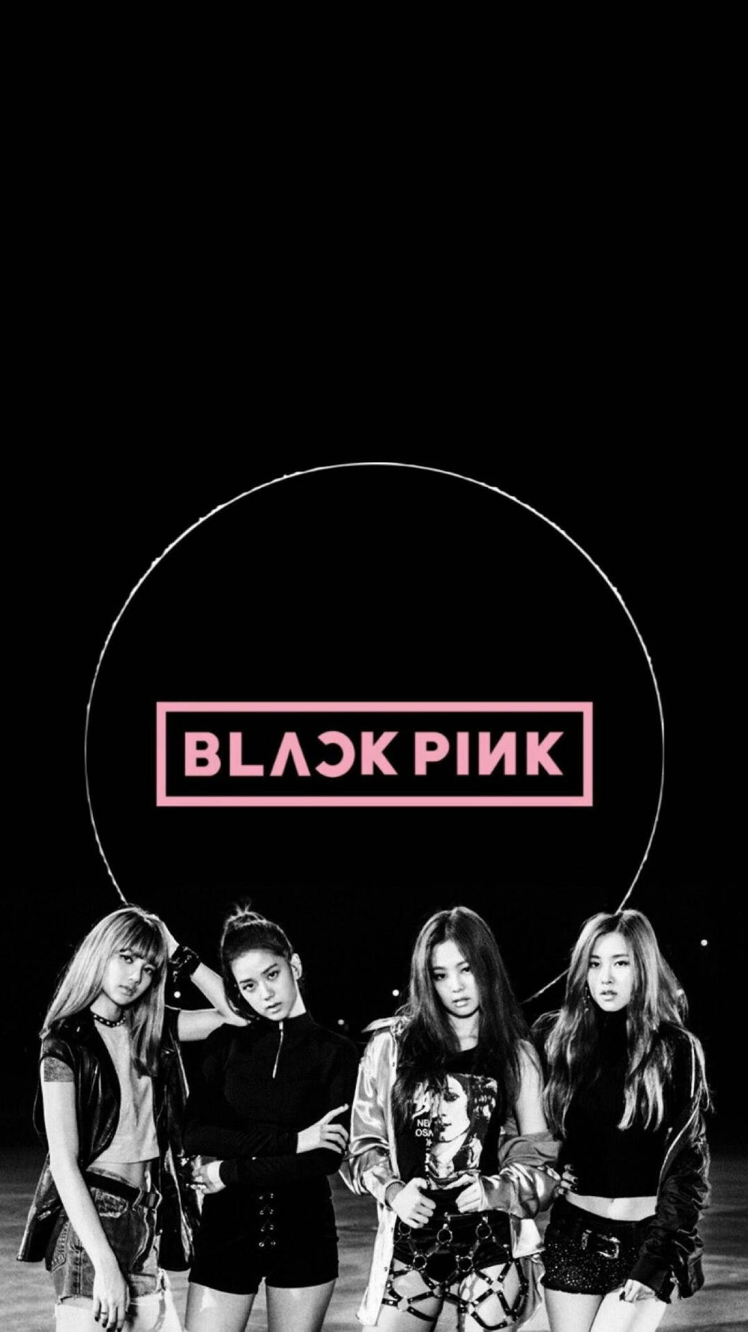 黒背景に光のリング内のロゴ、メンバーが写ったBLACKPINKの壁紙
