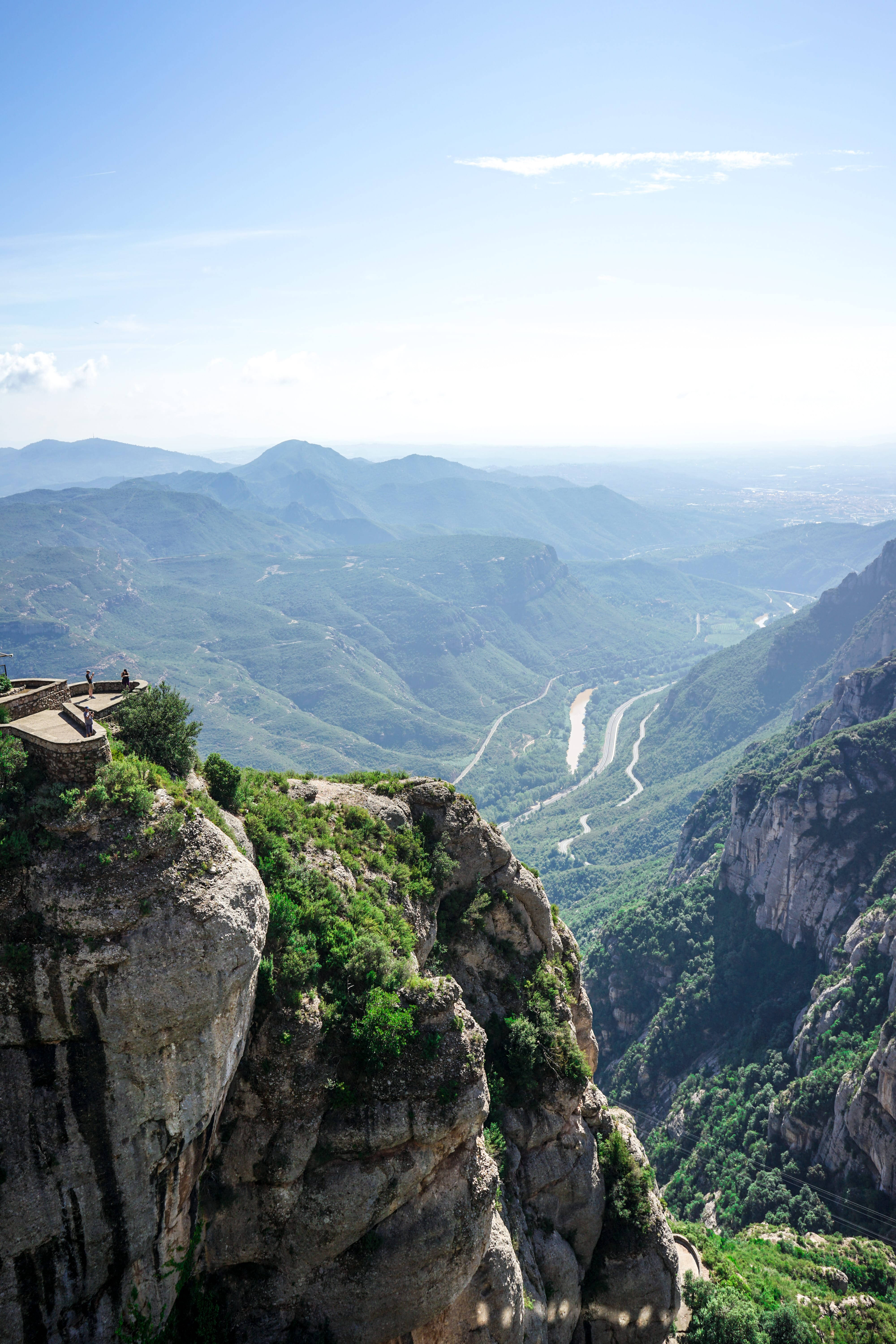 モンセラット山 登山 壁紙