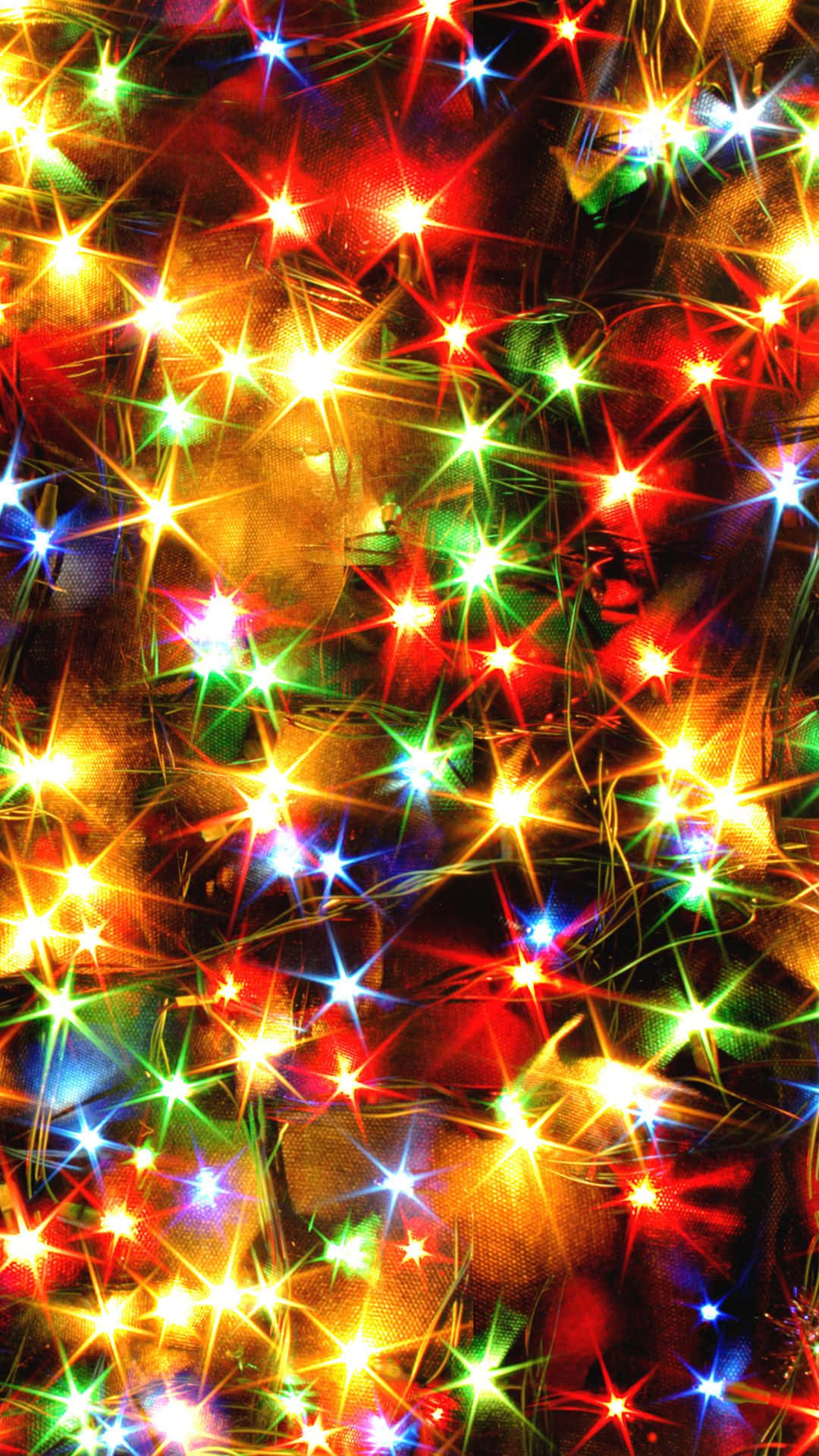 ライトが飾られたクリスマスツリー 壁紙