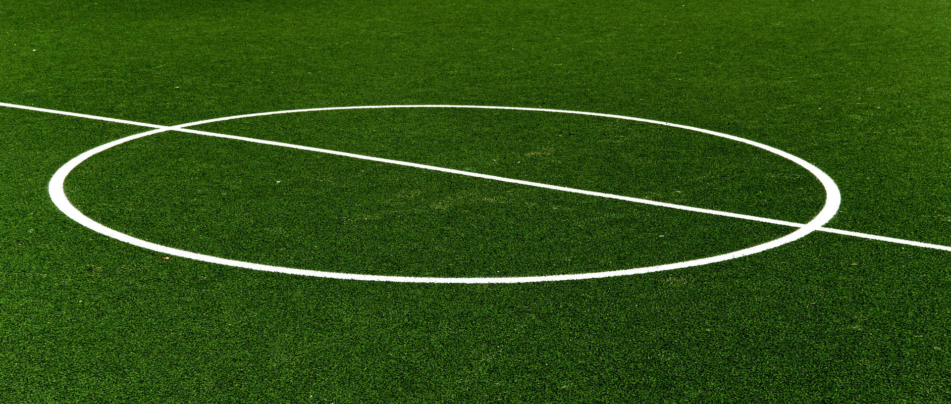 サッカー場 センターサークル 白線 ワイドスクリーン 壁紙