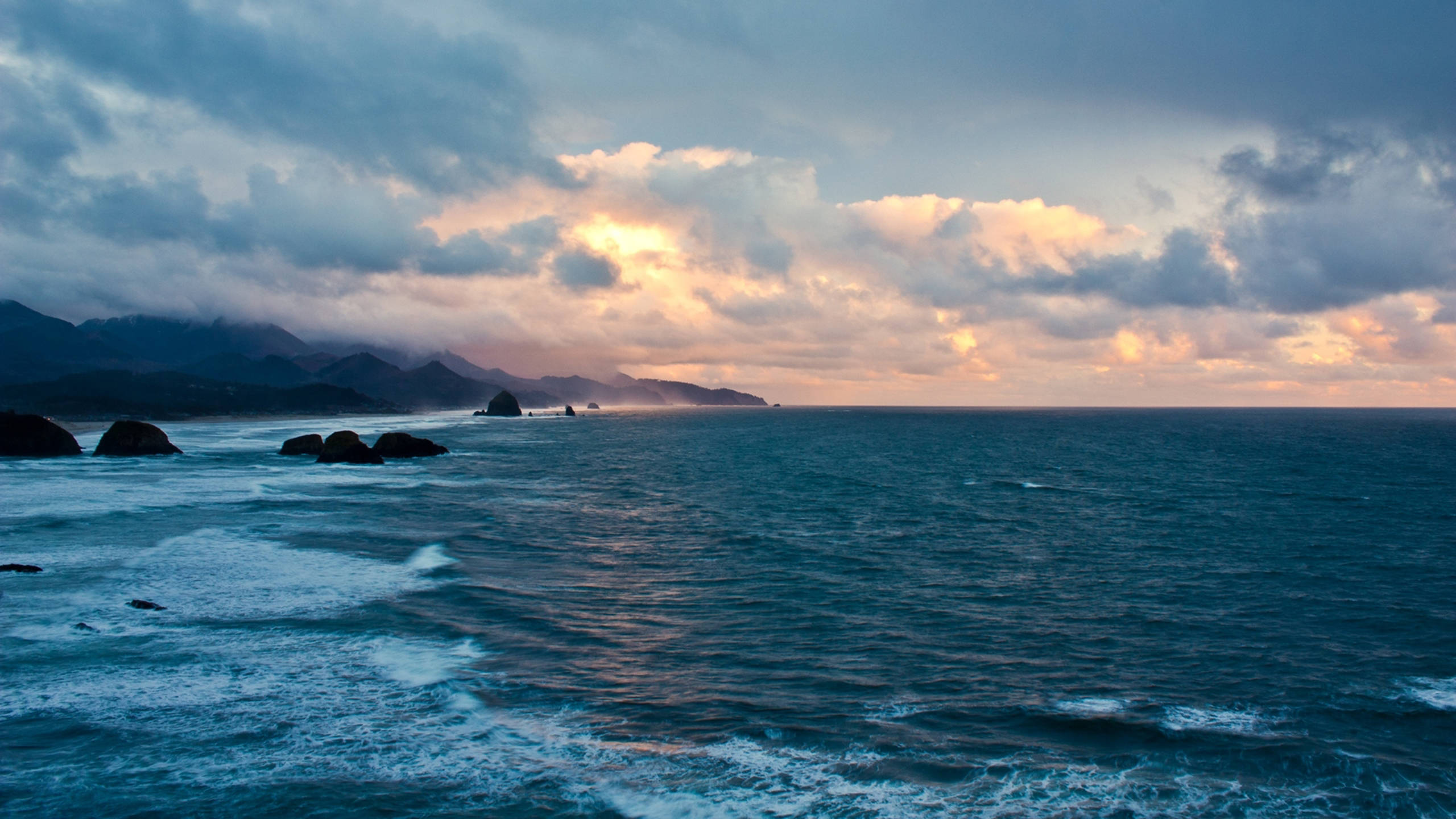 北太平洋の海景色 壁紙