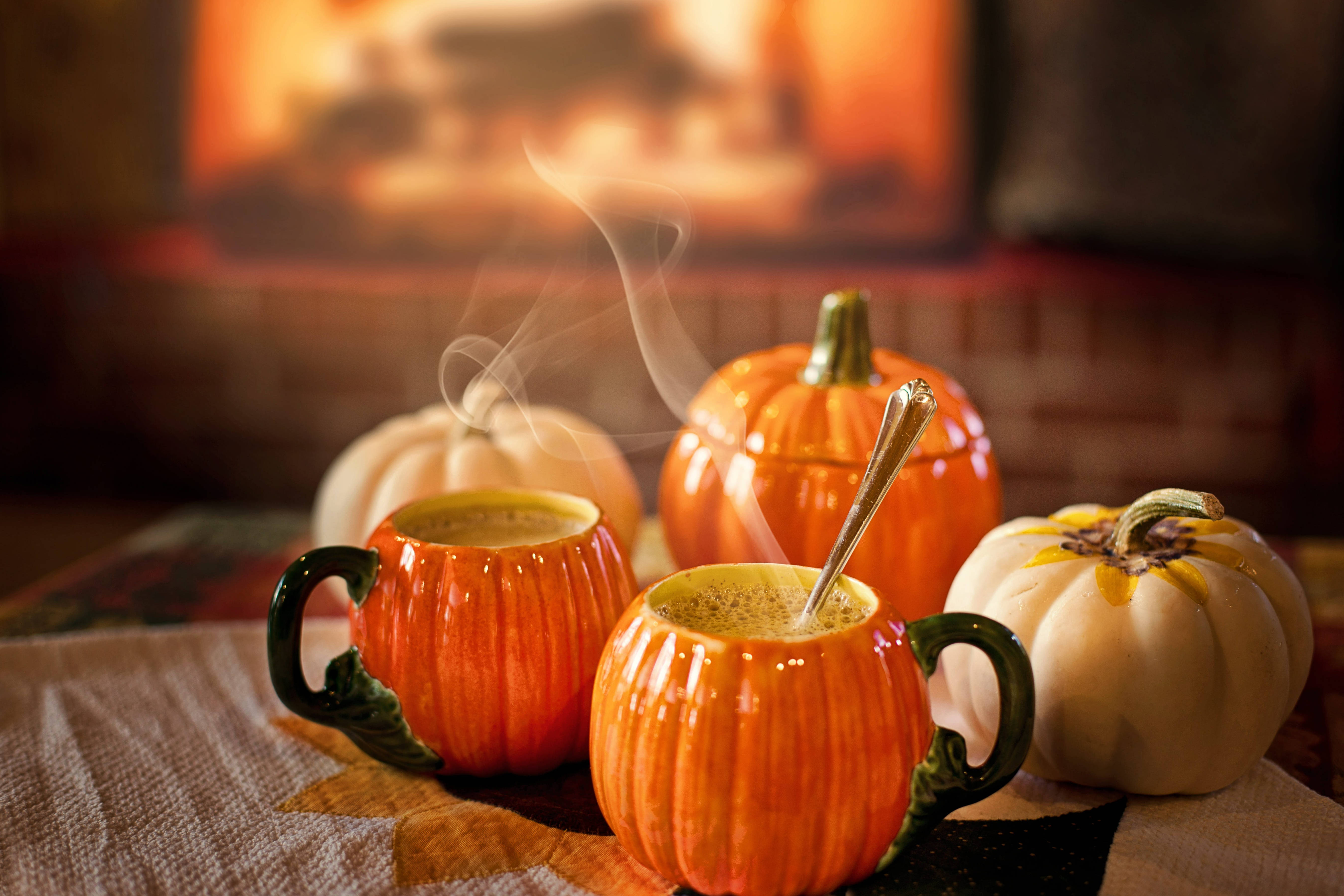 可愛いハロウィンのかぼちゃラテ 壁紙