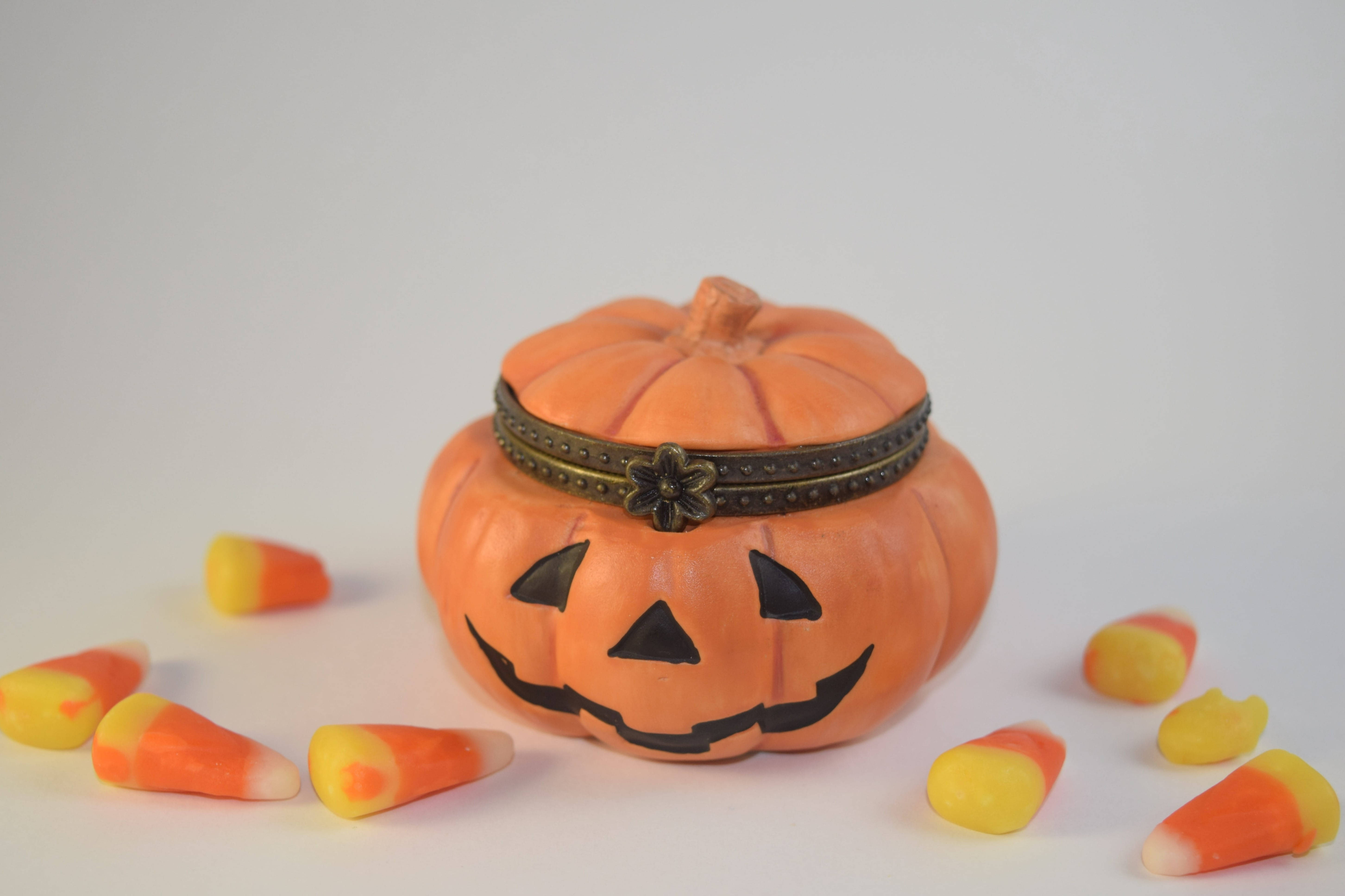 可愛いハロウィンのキャンディージャー 壁紙